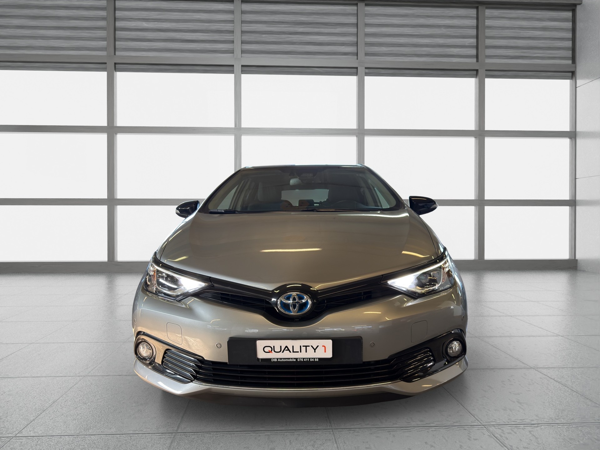 TOYOTA Auris 1.8 HSD Limited e-CVT*TOP ZUSTAND*TOP AUSSTATTUNG*-showroom-element-1