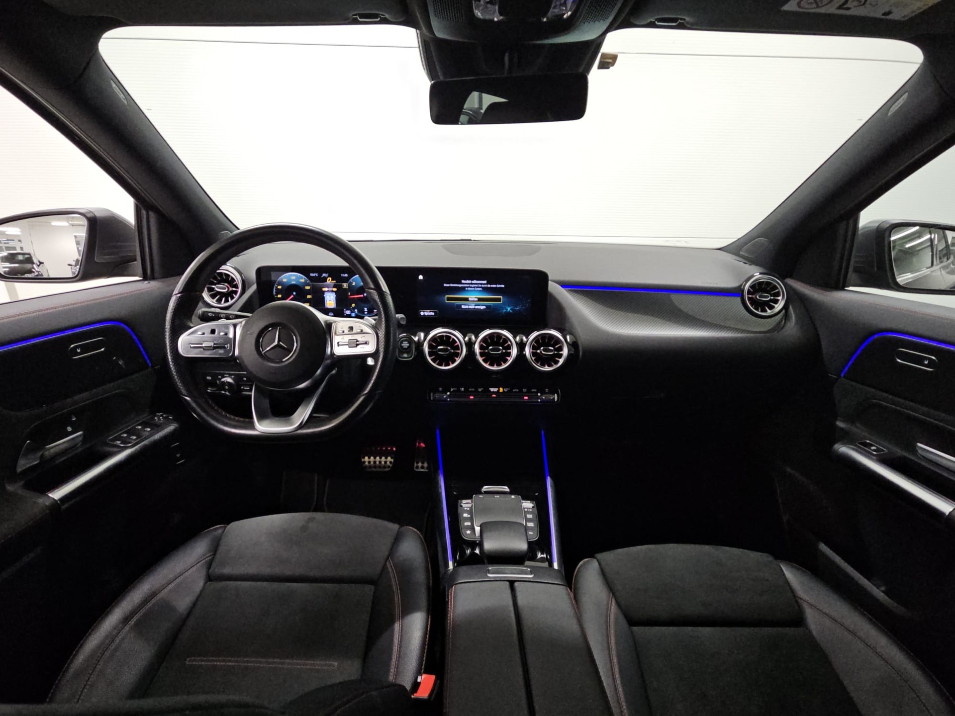 MERCEDES-BENZ GLA 200d 4Matic AMG Line *CH-Fahrzeug* *Frisch ab Service* *Leasing ohne Anzahlung ab 490.-*-image-6