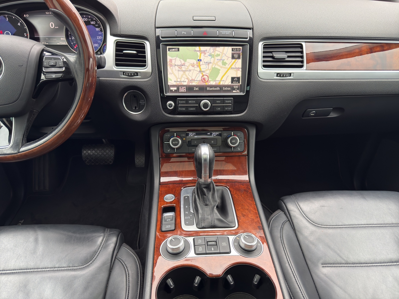 VW Touareg 3.0 TDI BlueMotion Technology Tiptronic-image-10