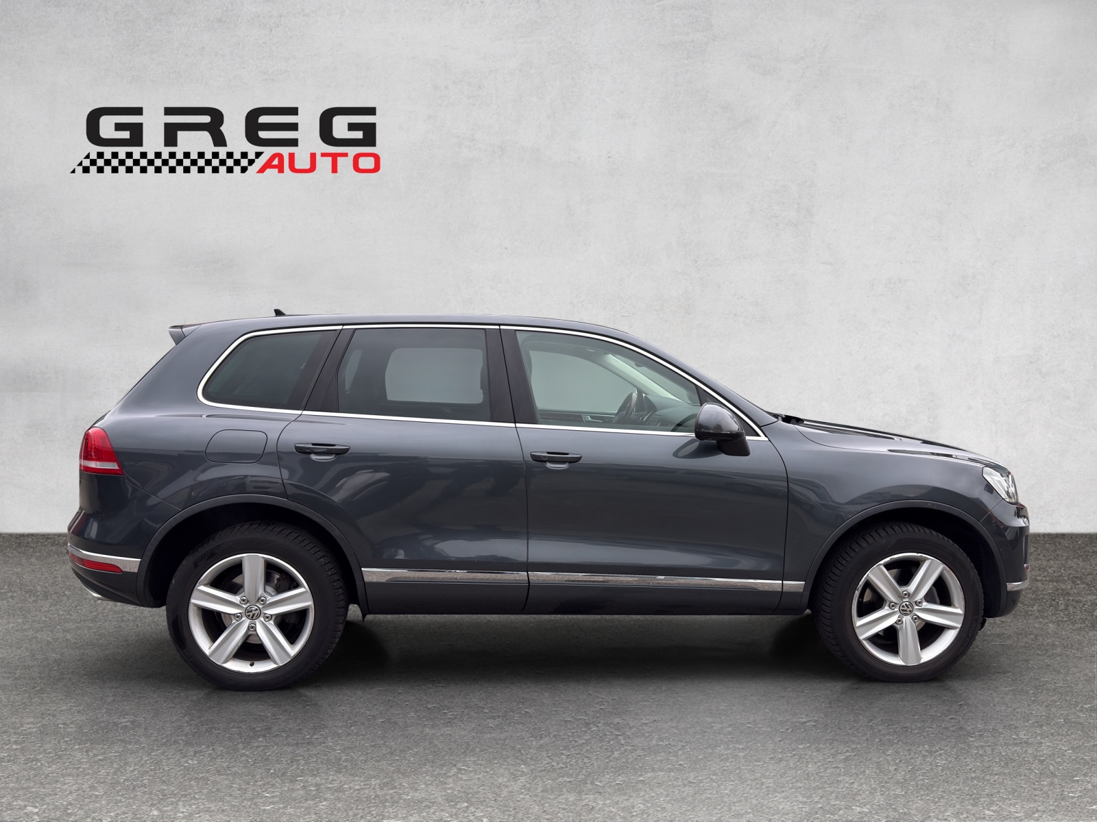 VW Touareg 3.0 TDI BlueMotion Technology Tiptronic-image-4