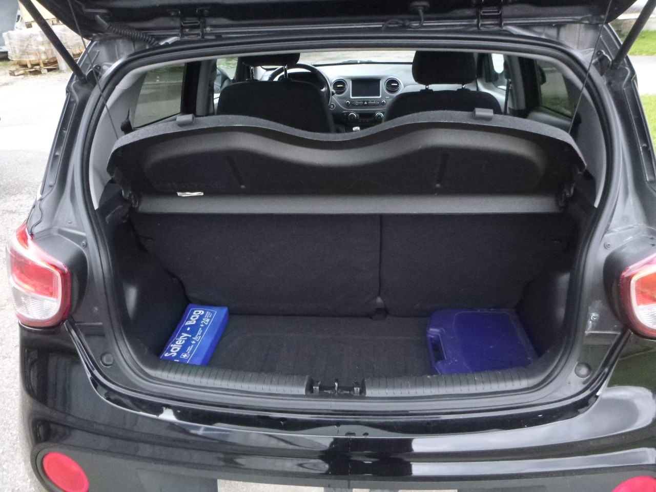 HYUNDAI i10 1.2 Vertex-image-9