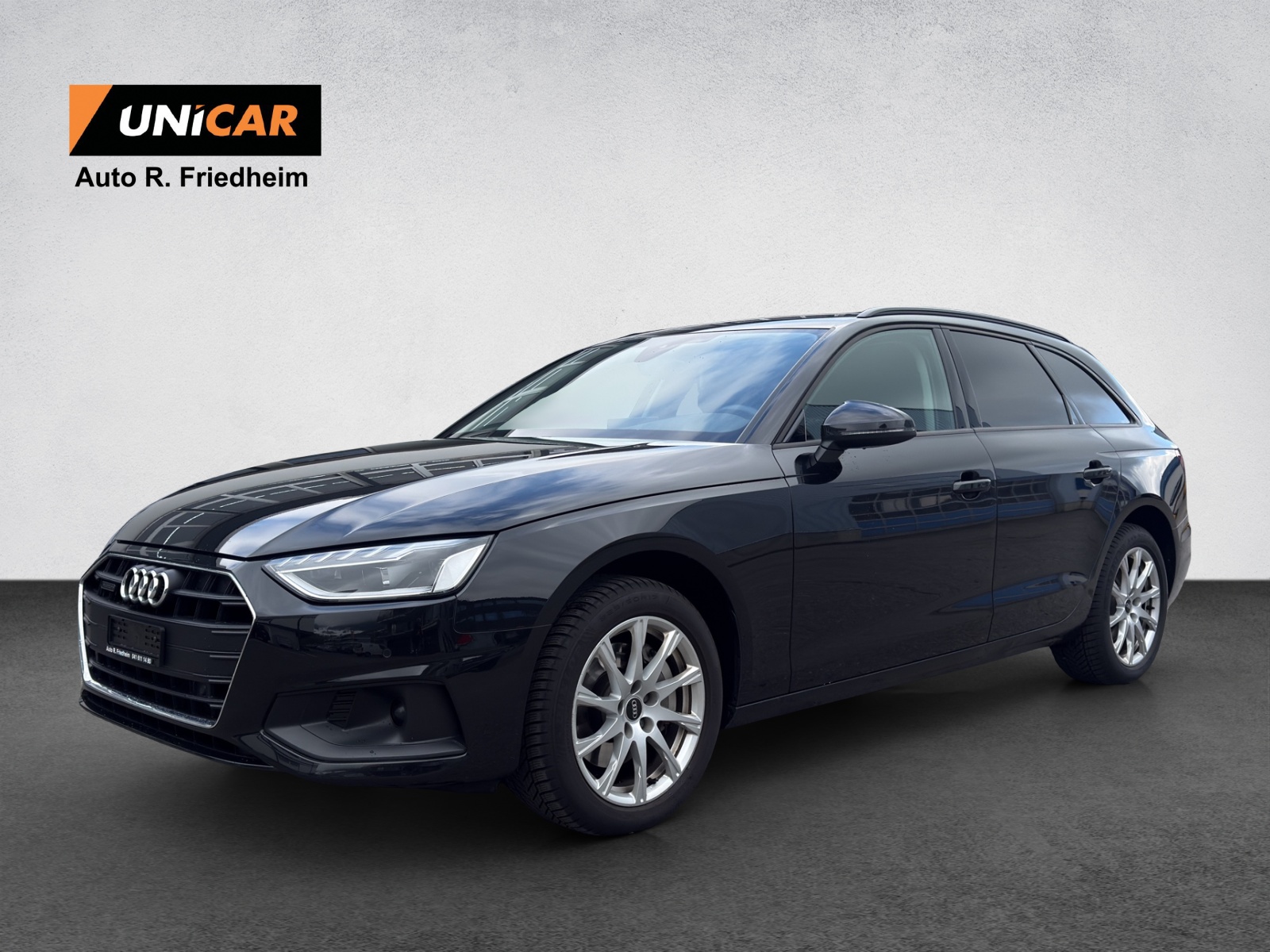 AUDI A4 Avant 40 TDI Attraction quattro S-tronic-showroom-element-2