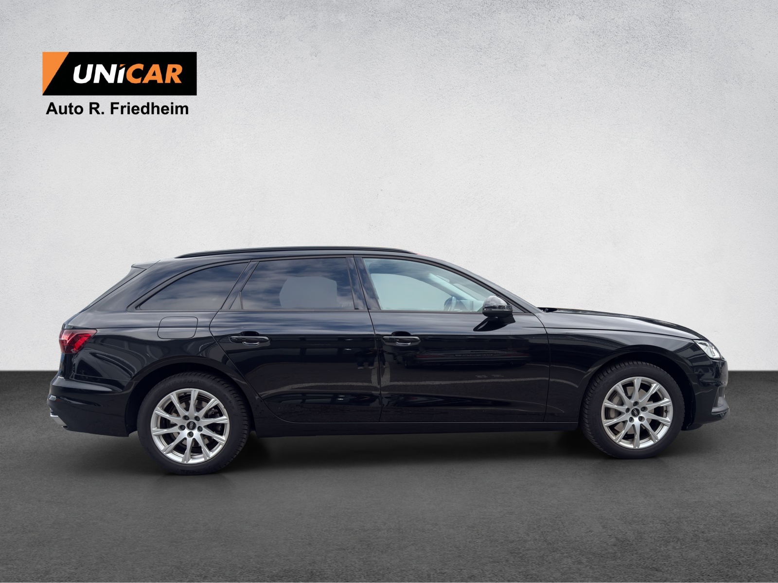 AUDI A4 Avant 40 TDI Attraction quattro S-tronic-image-7
