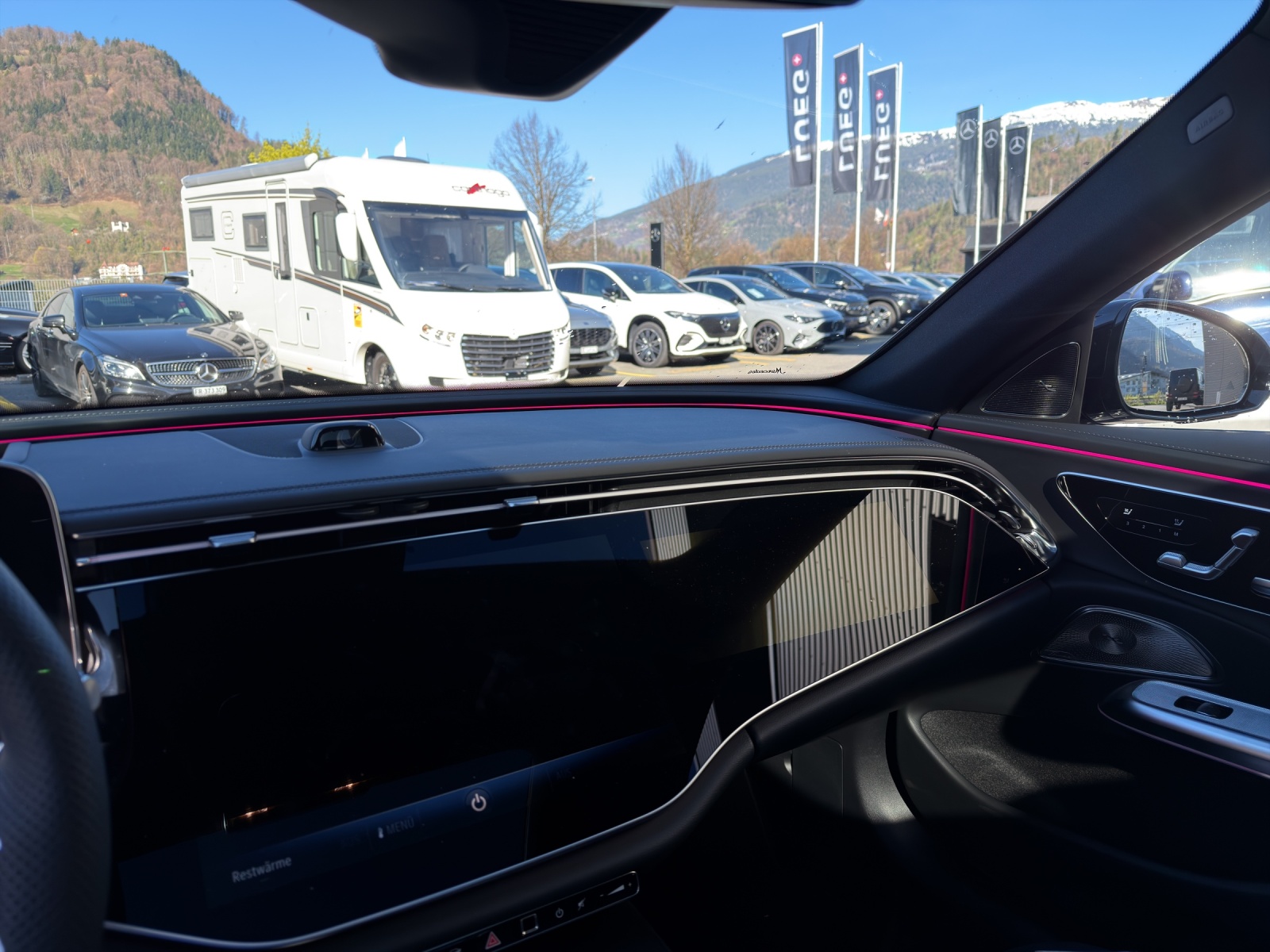MERCEDES-BENZ E 220 d 4Matic 9G-Tronic-image-10