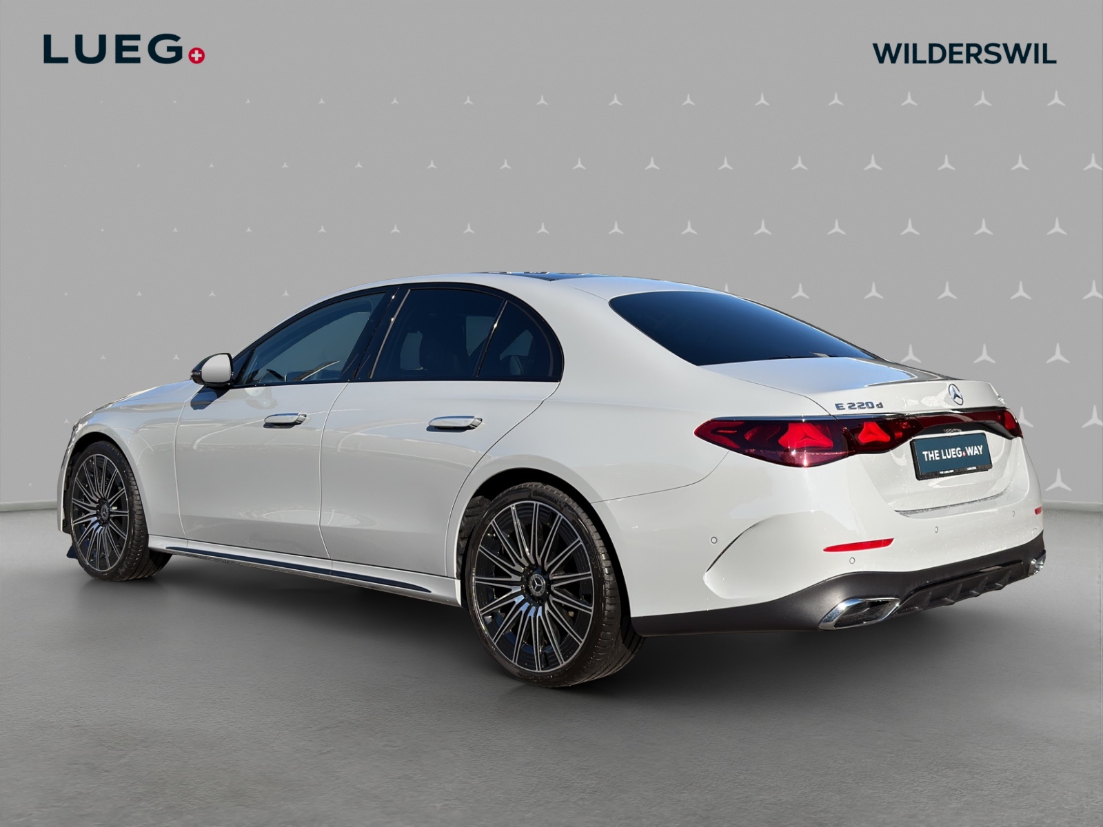 MERCEDES-BENZ E 220 d 4Matic 9G-Tronic-image-2