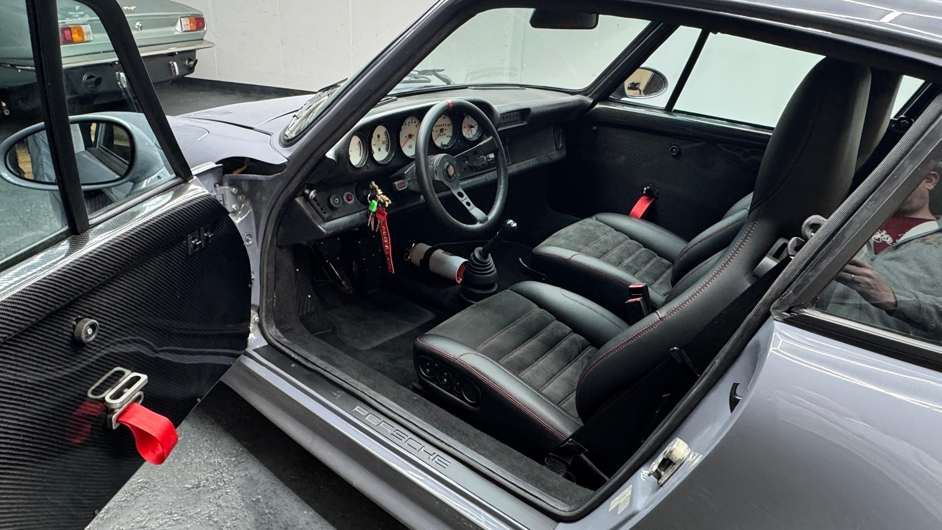 PORSCHE 911 SC-image-5