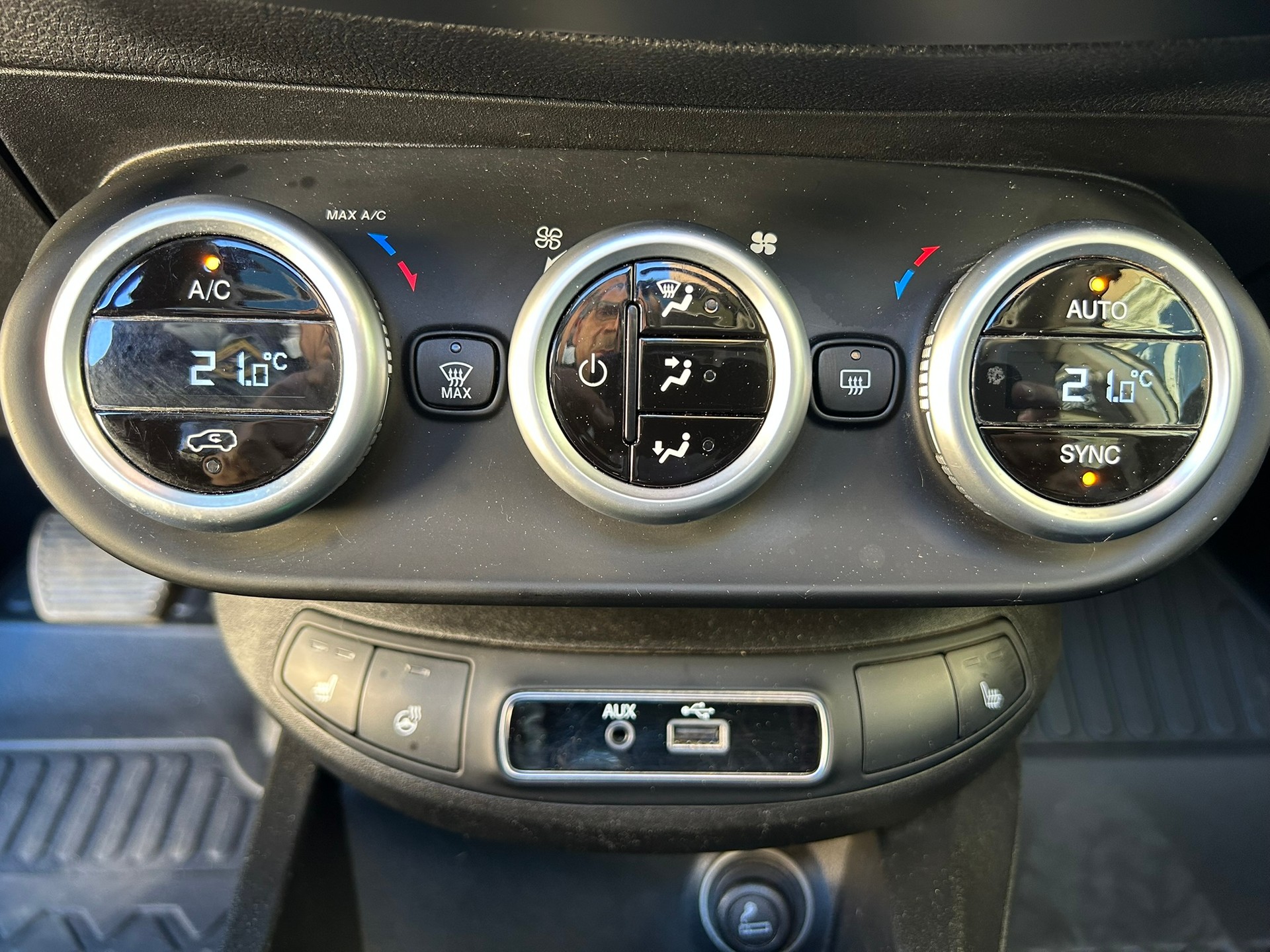 FIAT 500X 1.4 MultiAir Cross 4x4-image-11