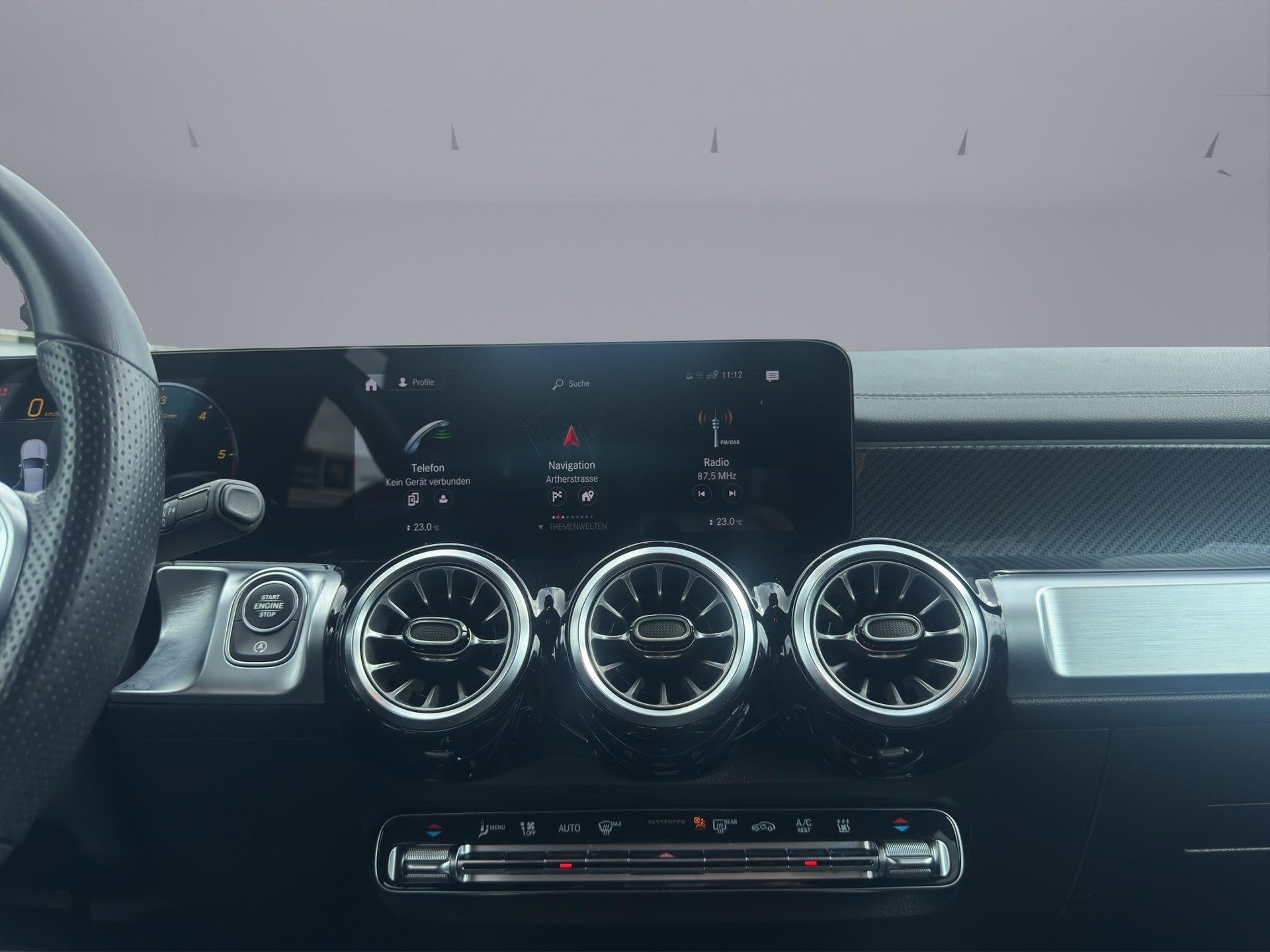 MERCEDES-BENZ GLB 220 d AMG Line 4matic-image-13