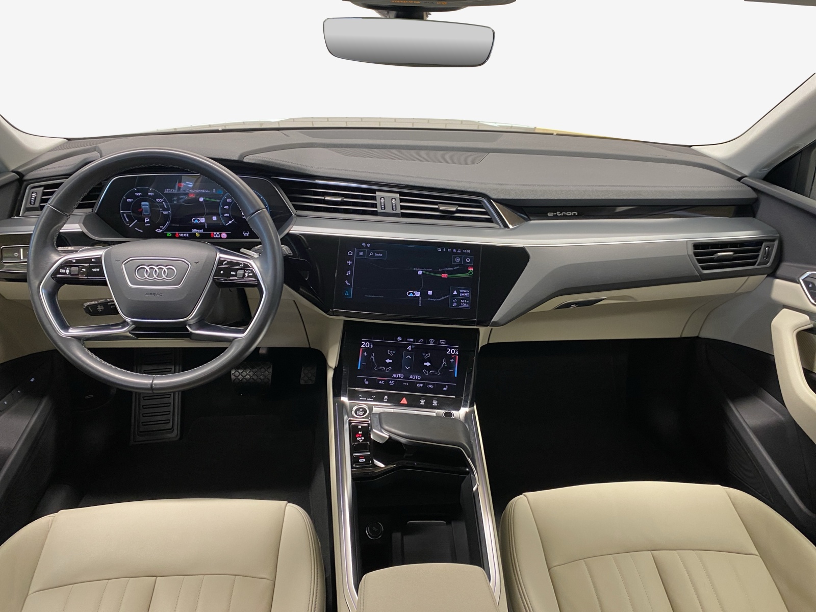 AUDI Q8 55 e-tron advanced quattro-image-8