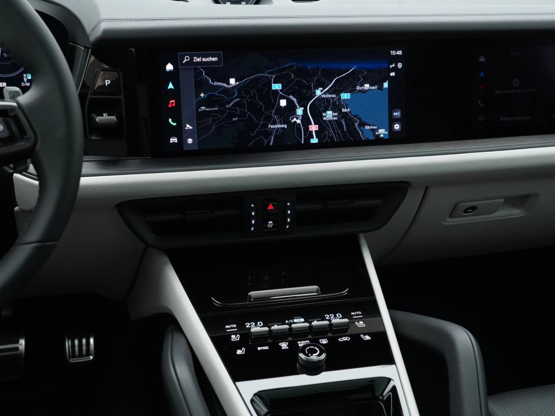PORSCHE Cayenne S E-Hybrid Coupé Black Edition-image-18