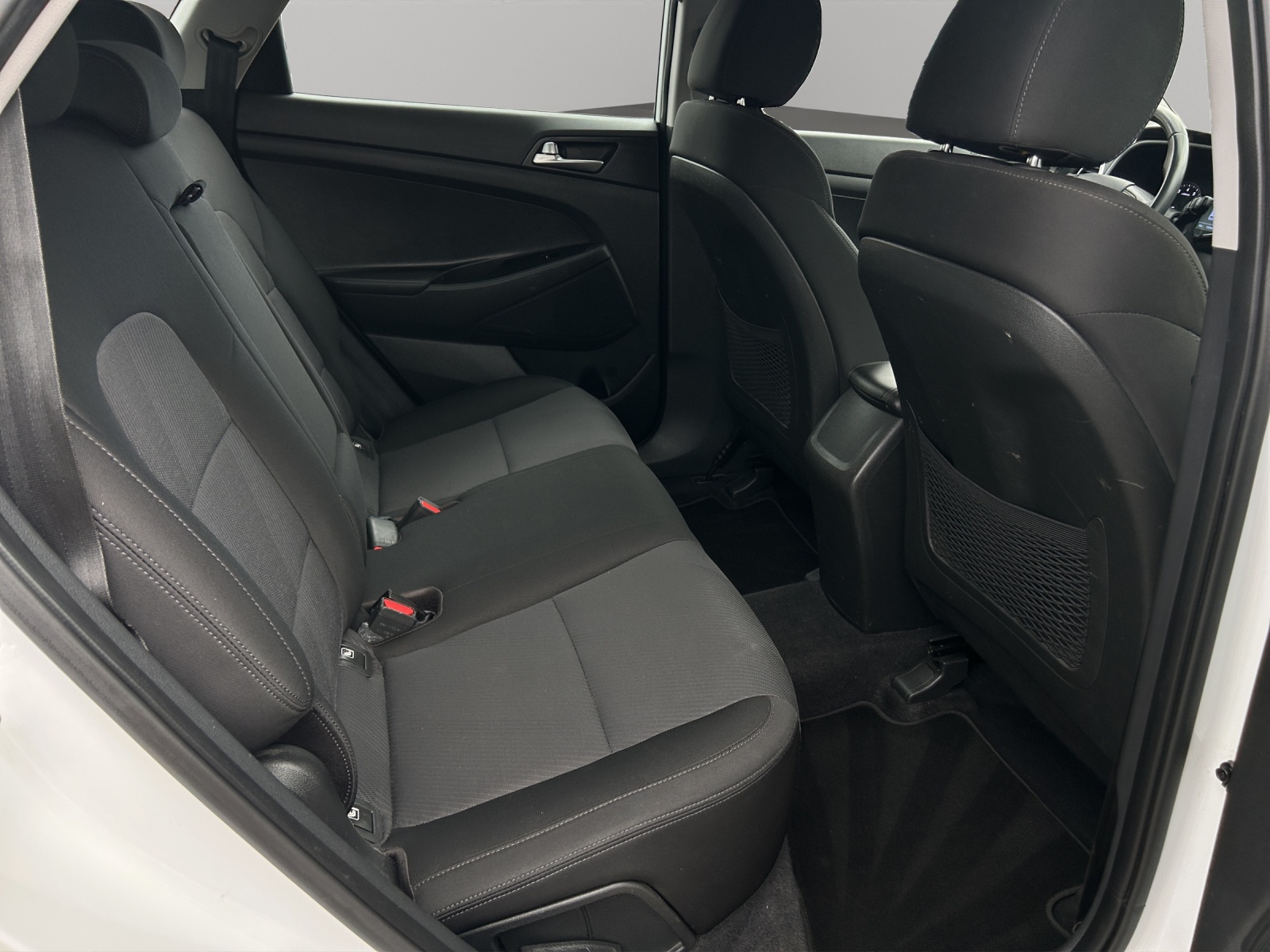 HYUNDAI Tucson 1.6 TGDI 4WD DCT-image-18