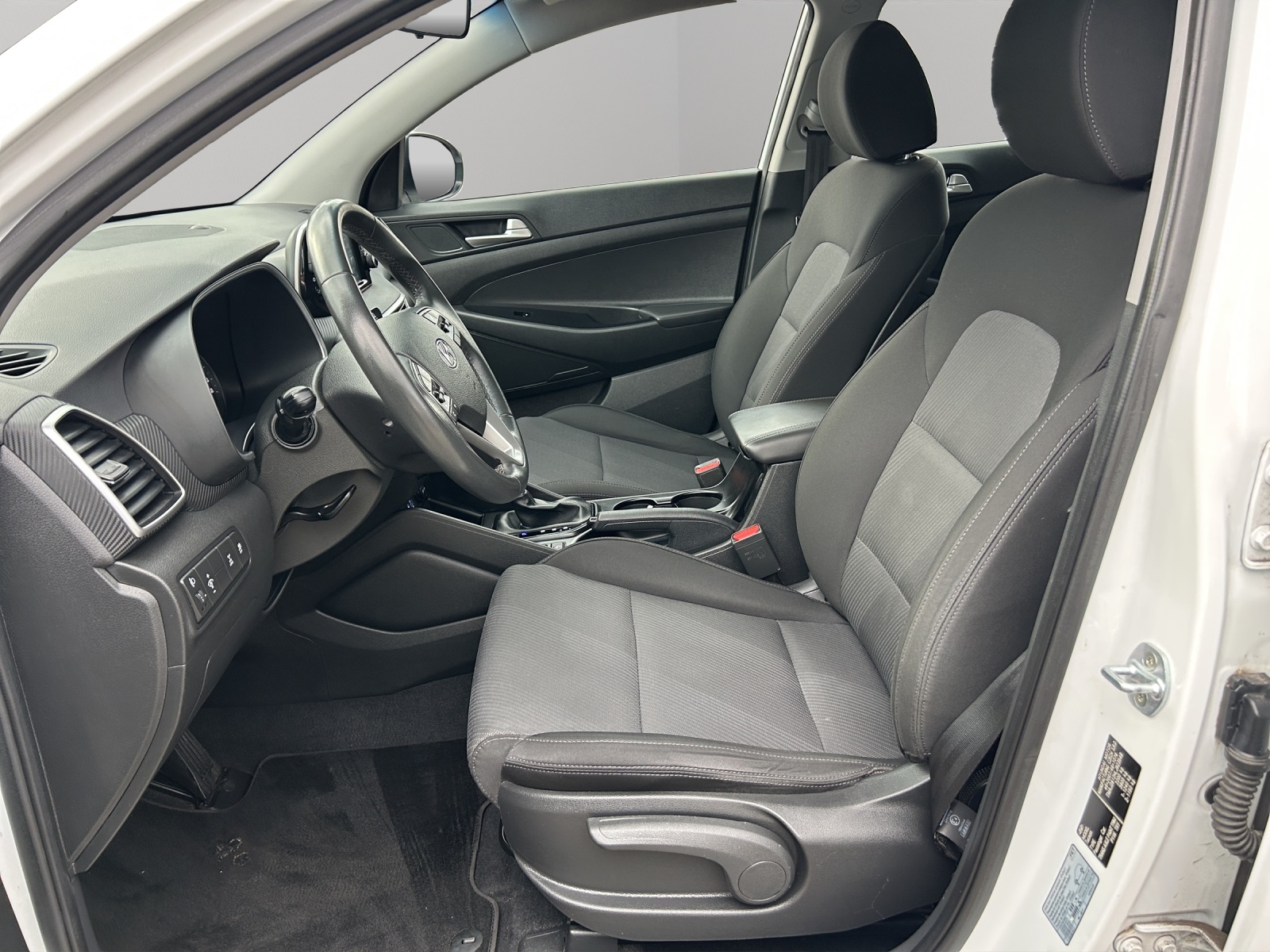 HYUNDAI Tucson 1.6 TGDI 4WD DCT-image-10