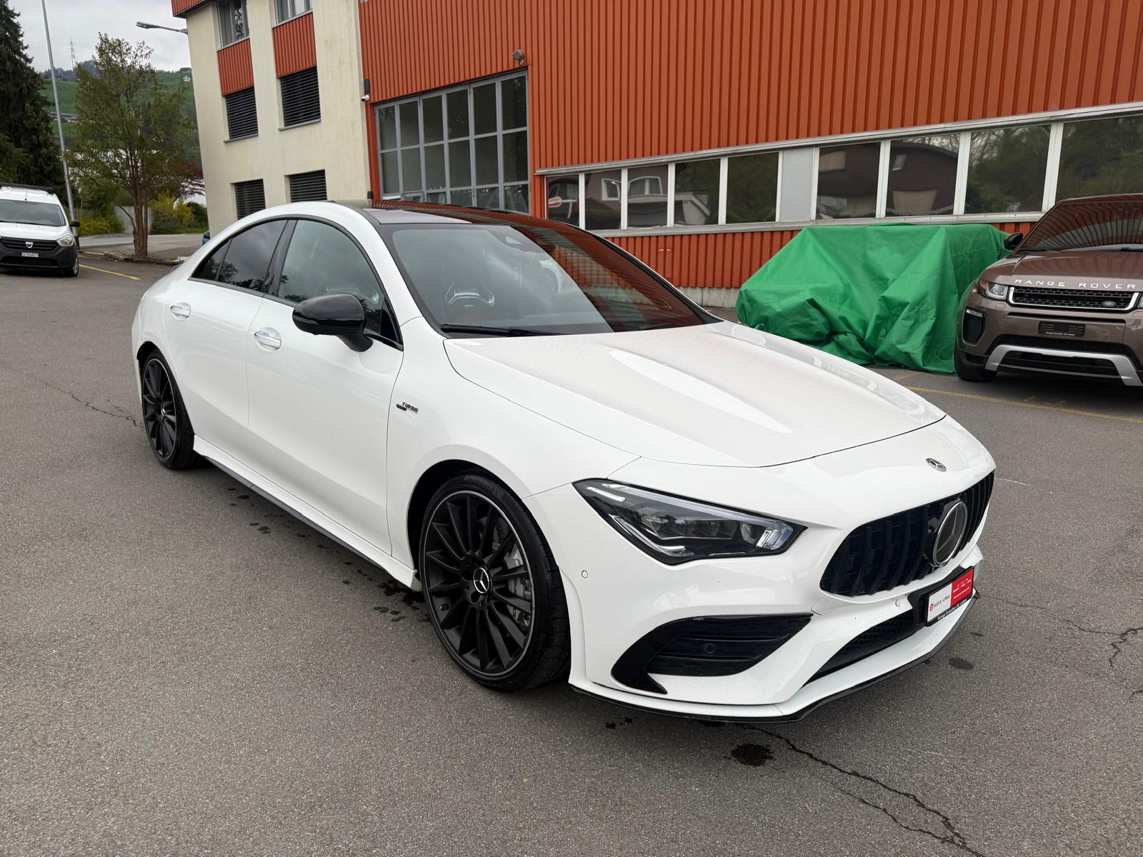 MERCEDES-BENZ CLA 35 AMG 4Matic 7G-DCT-showroom-element-1