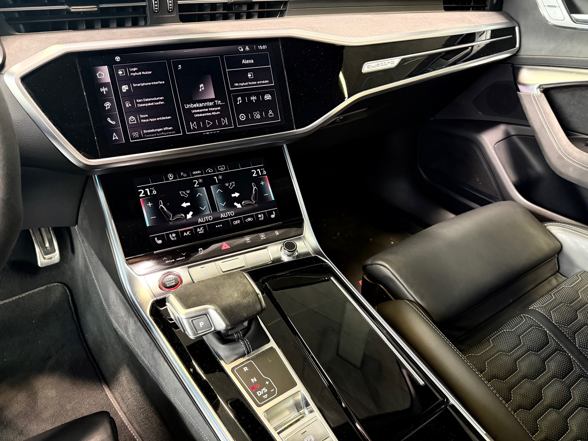 AUDI RS6 Avant 4.0 TFSI V8 Performance quattro-image-9