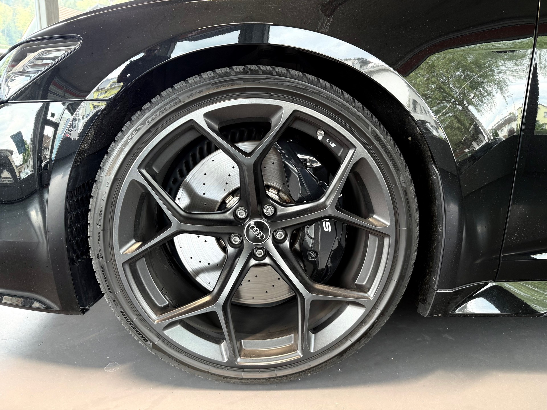 AUDI RS6 Avant 4.0 TFSI V8 Performance quattro-image-5