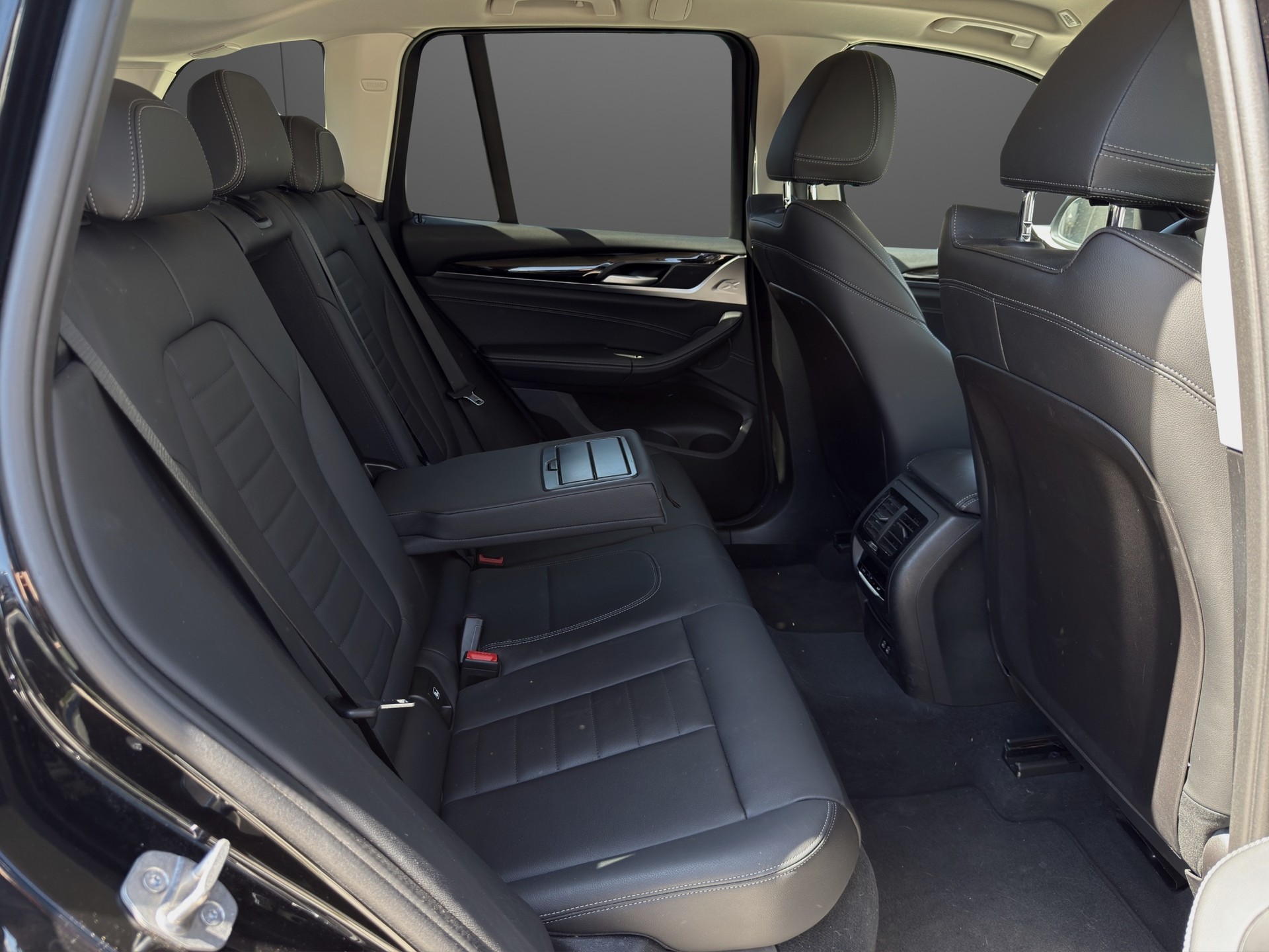 BMW X3 xDrive 30e-image-8