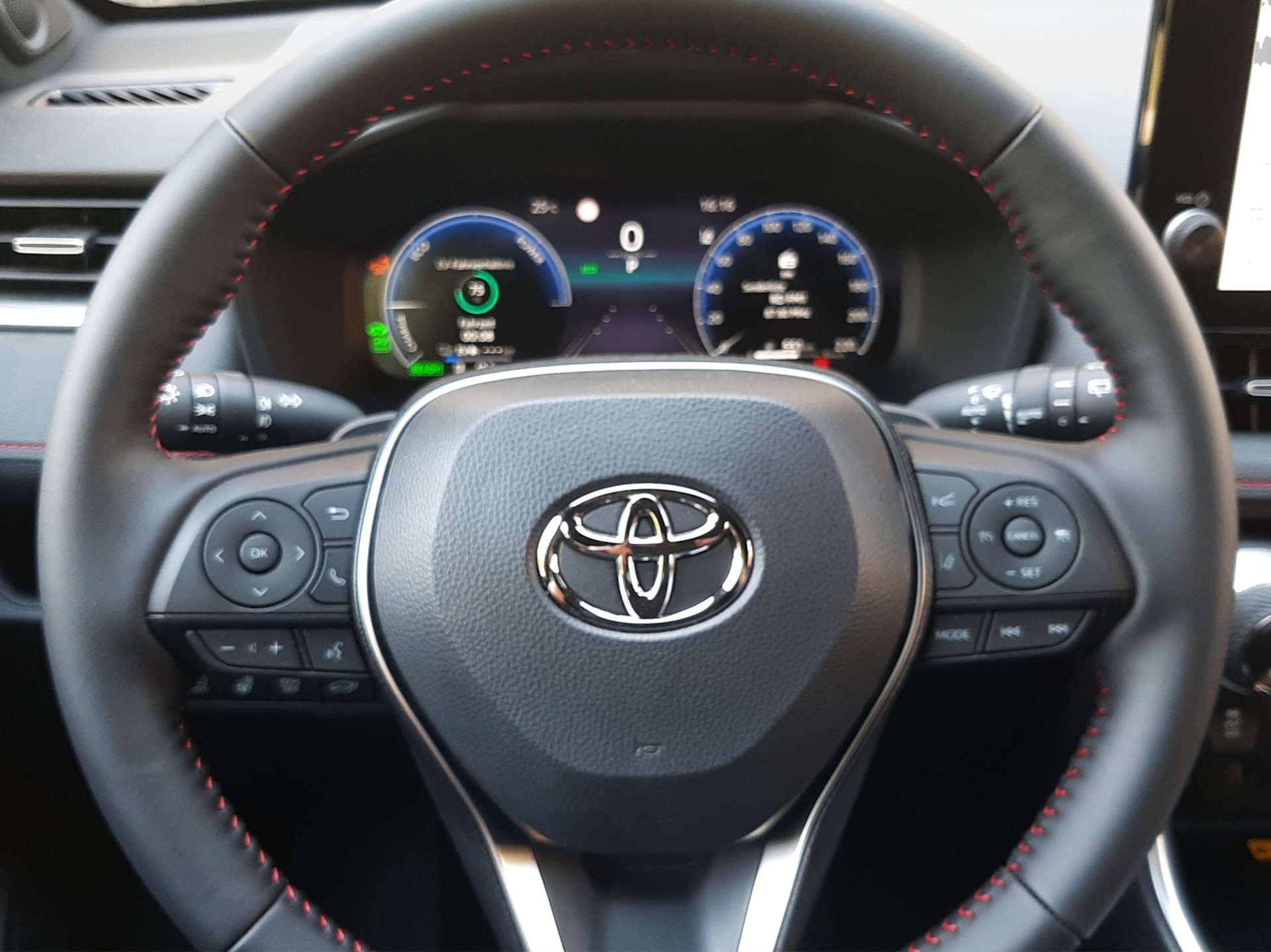TOYOTA RAV4 2.5 Plug-In-Hybrid Platinum-image-26
