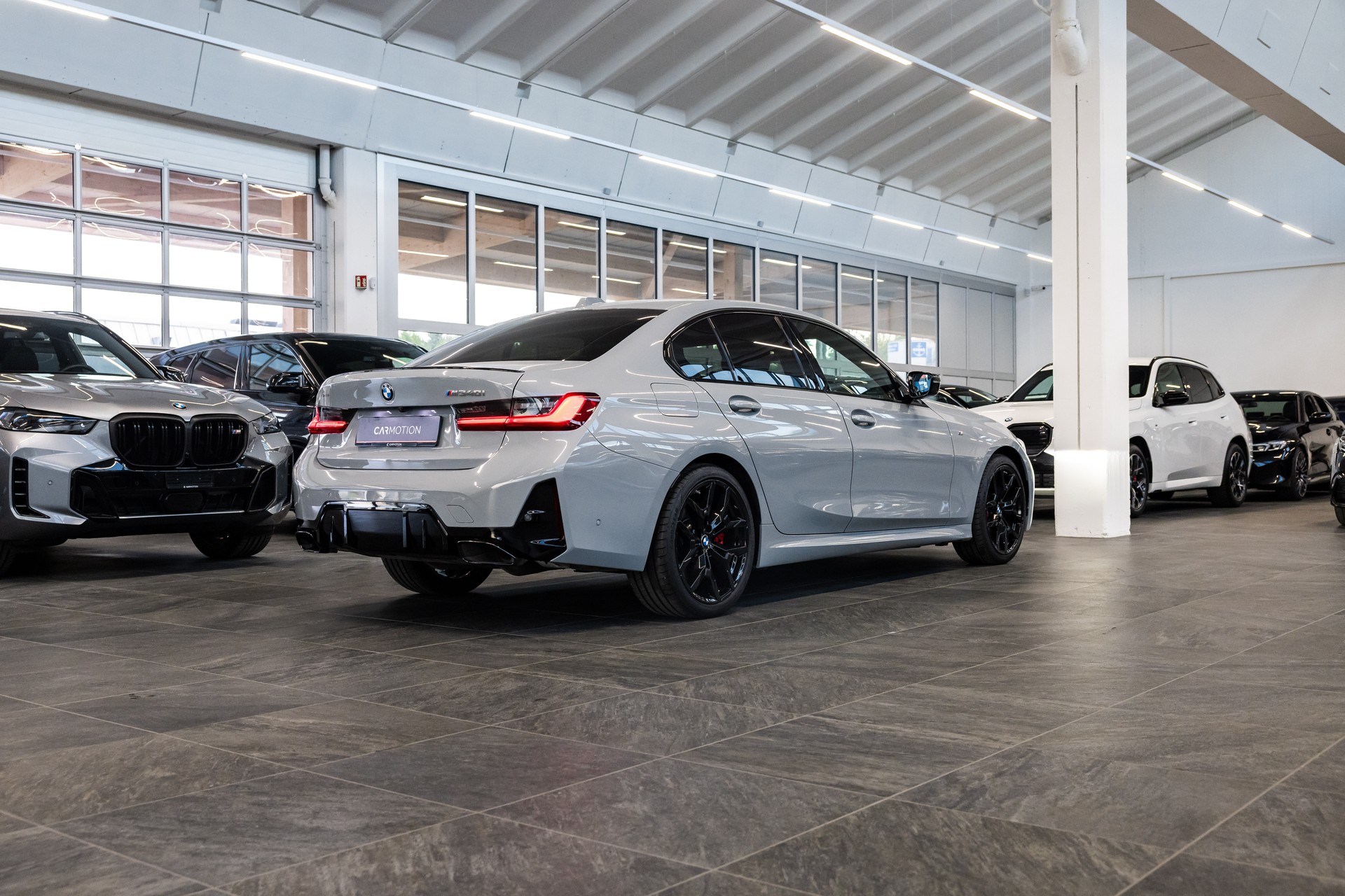 BMW M340i xDrive M Sport Pro / LCI / 360°Kamera / el.Sitze / HeadUp-showroom-element-3