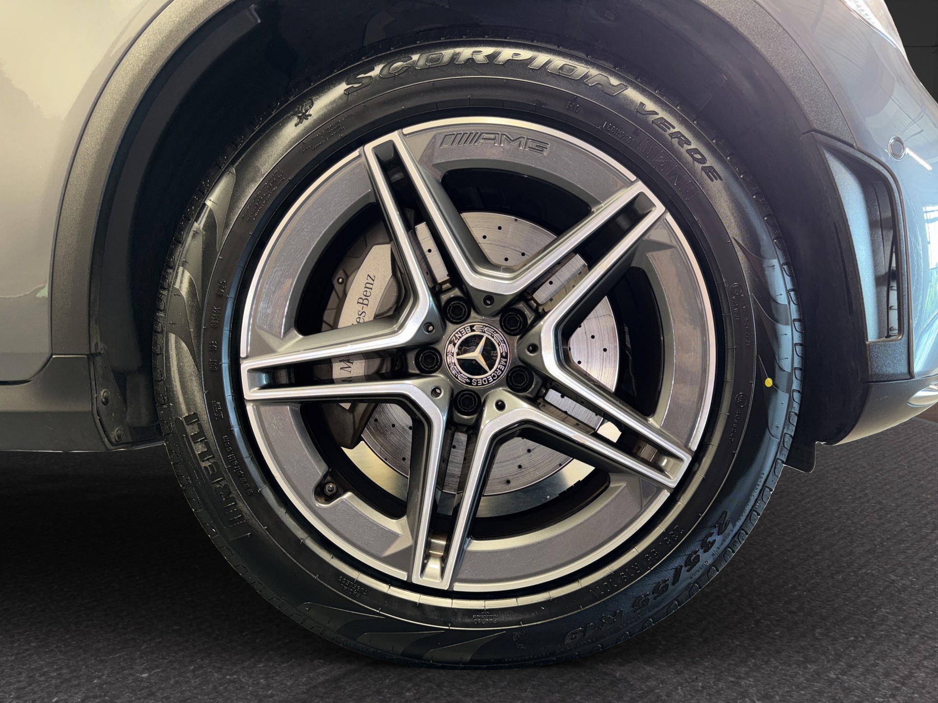 MERCEDES-BENZ GLC 200 AMG Line 4m-image-17