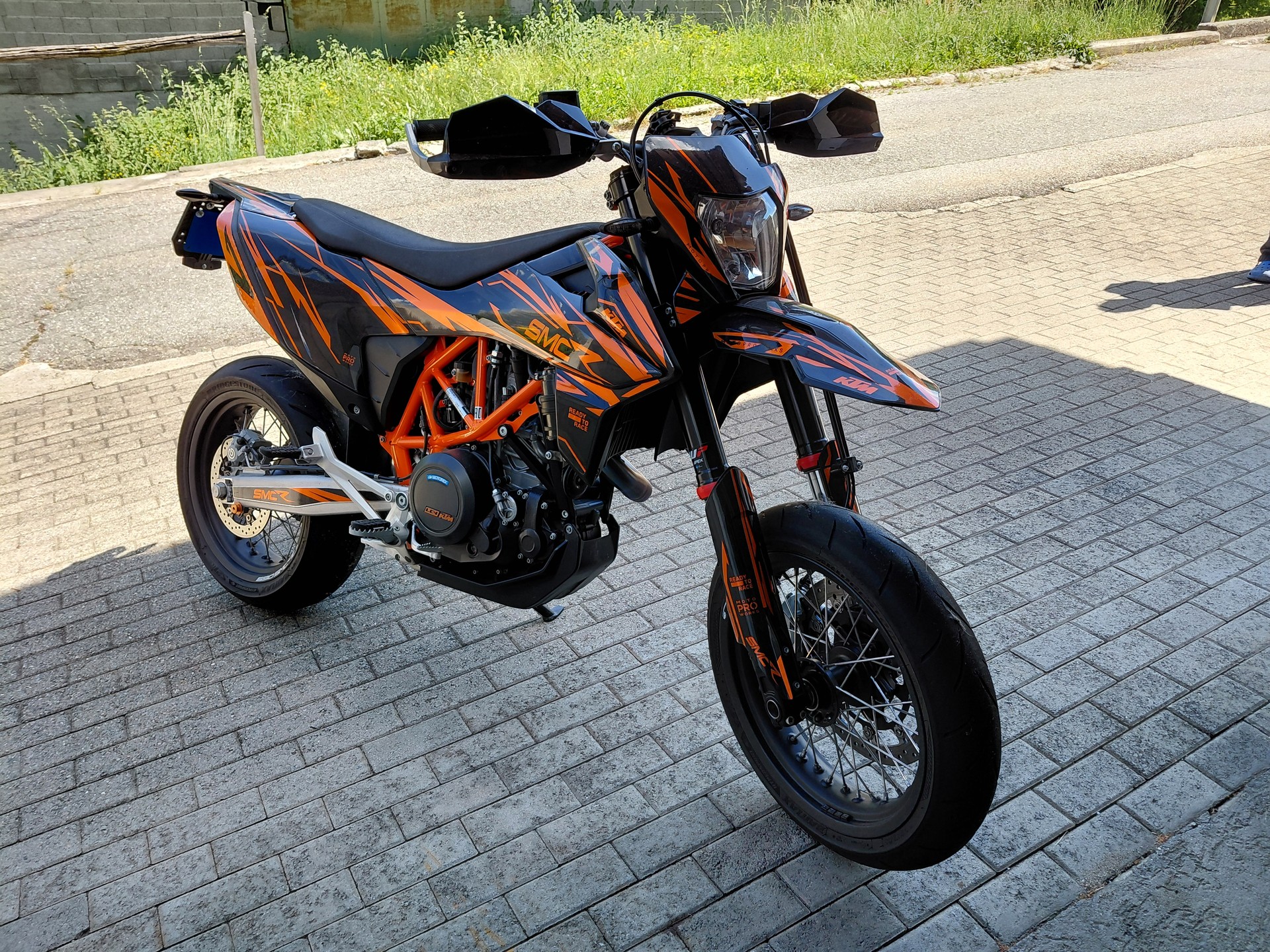 KTM ktm smc 690 ( 31 kw )