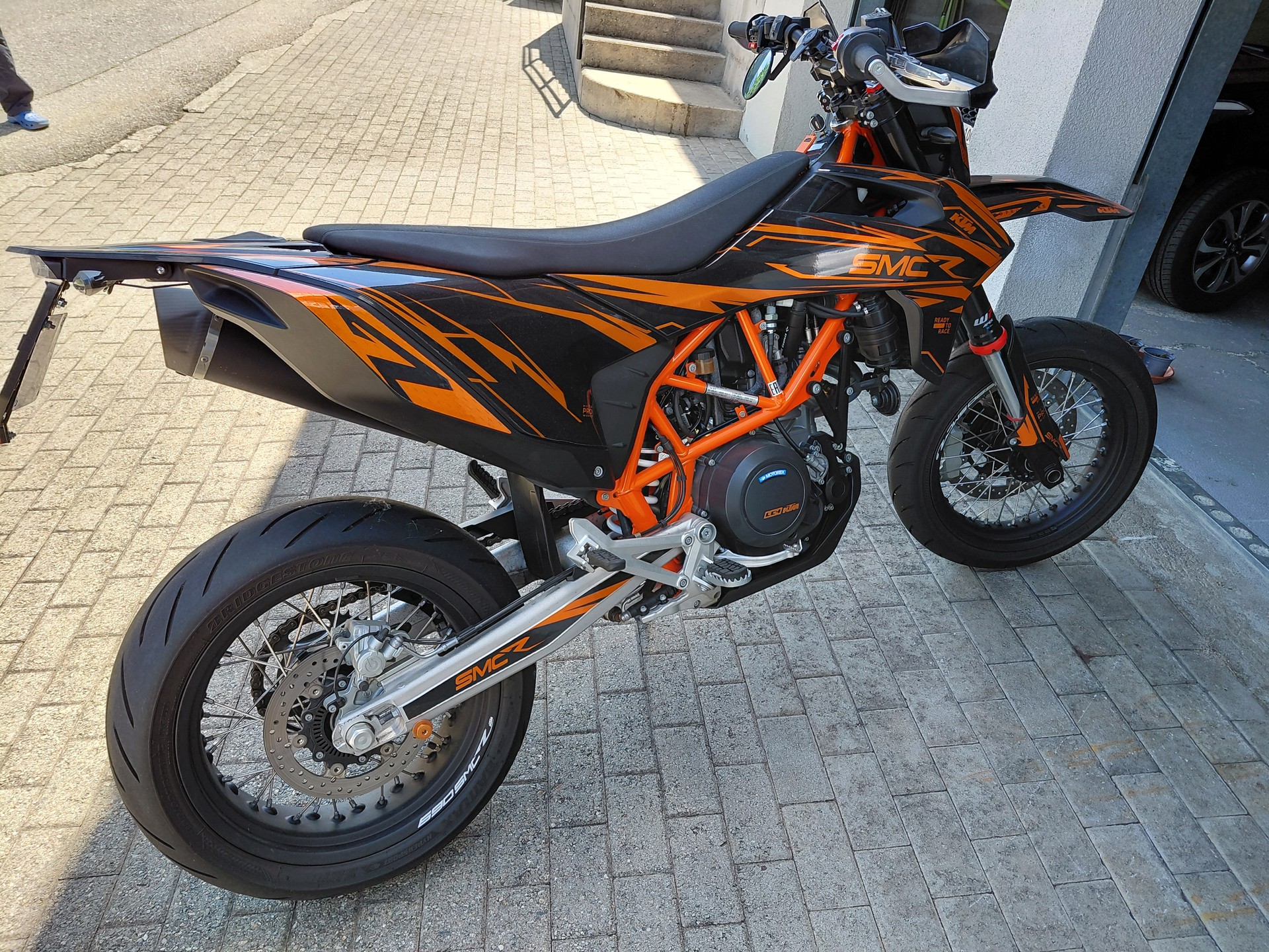 KTM ktm smc 690 ( 31 kw )-image-3