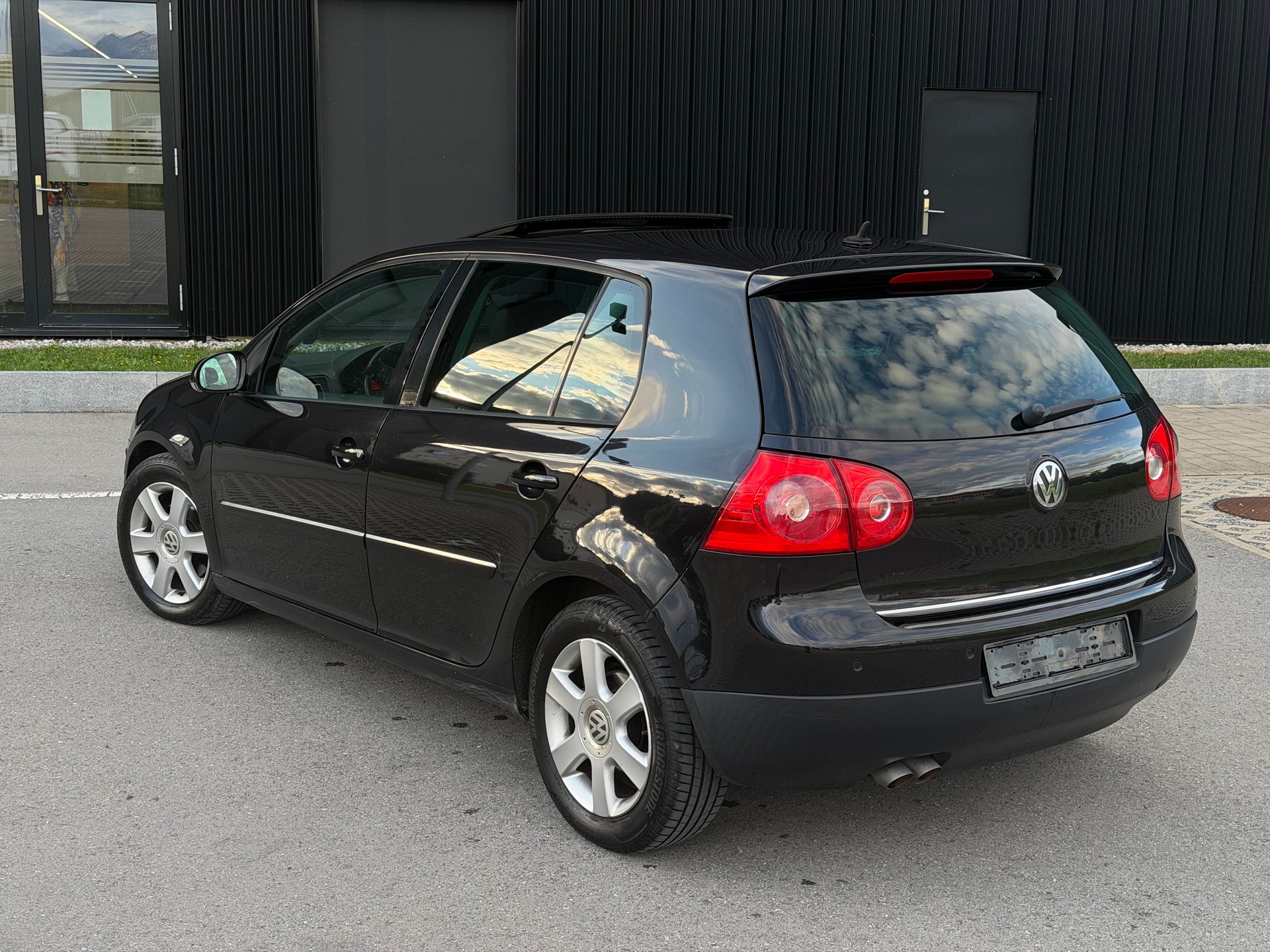 VW Golf 2.0 TDI Comfortline 4Motion-image-7