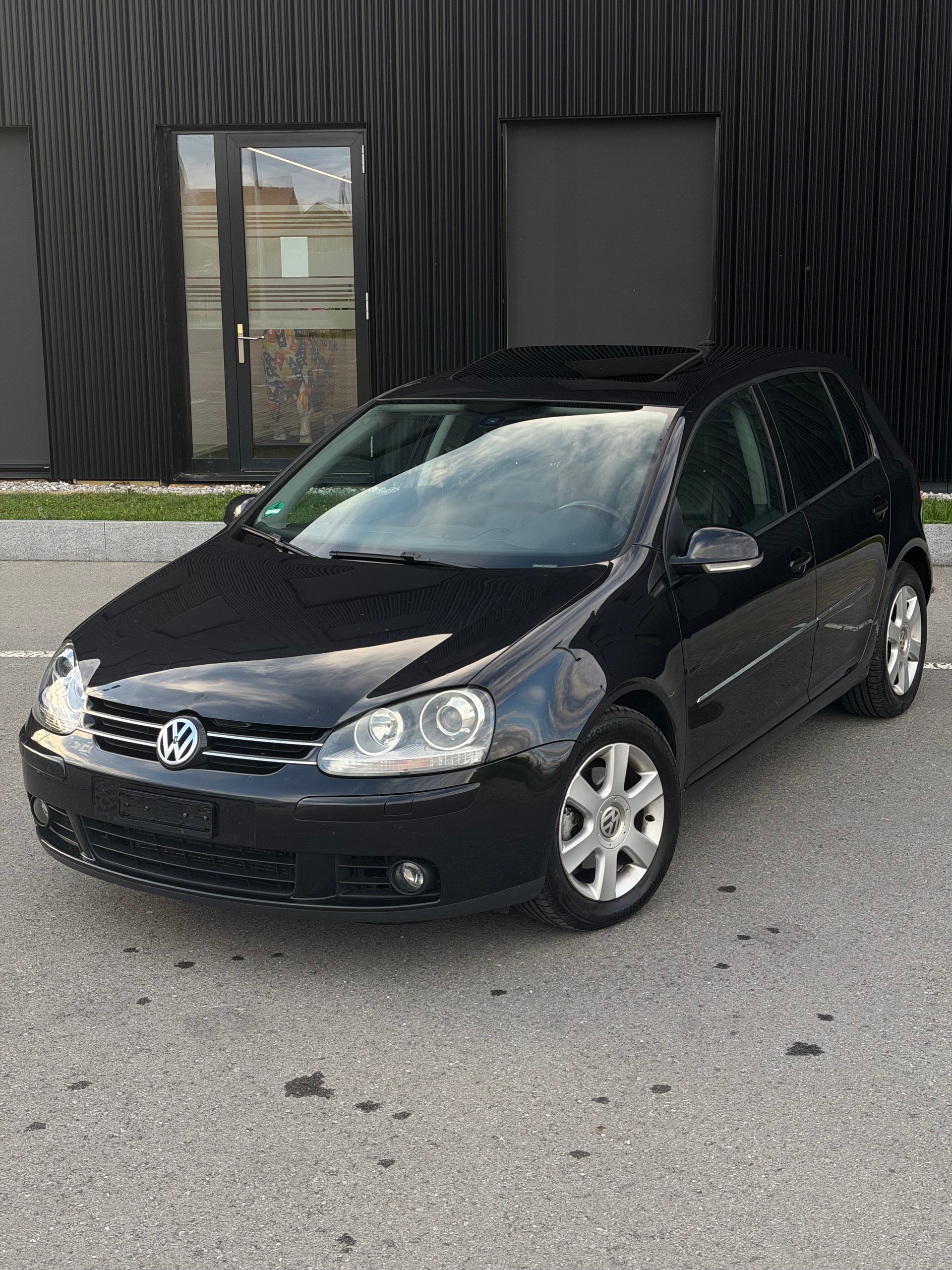 VW Golf 2.0 TDI Comfortline 4Motion-image-2
