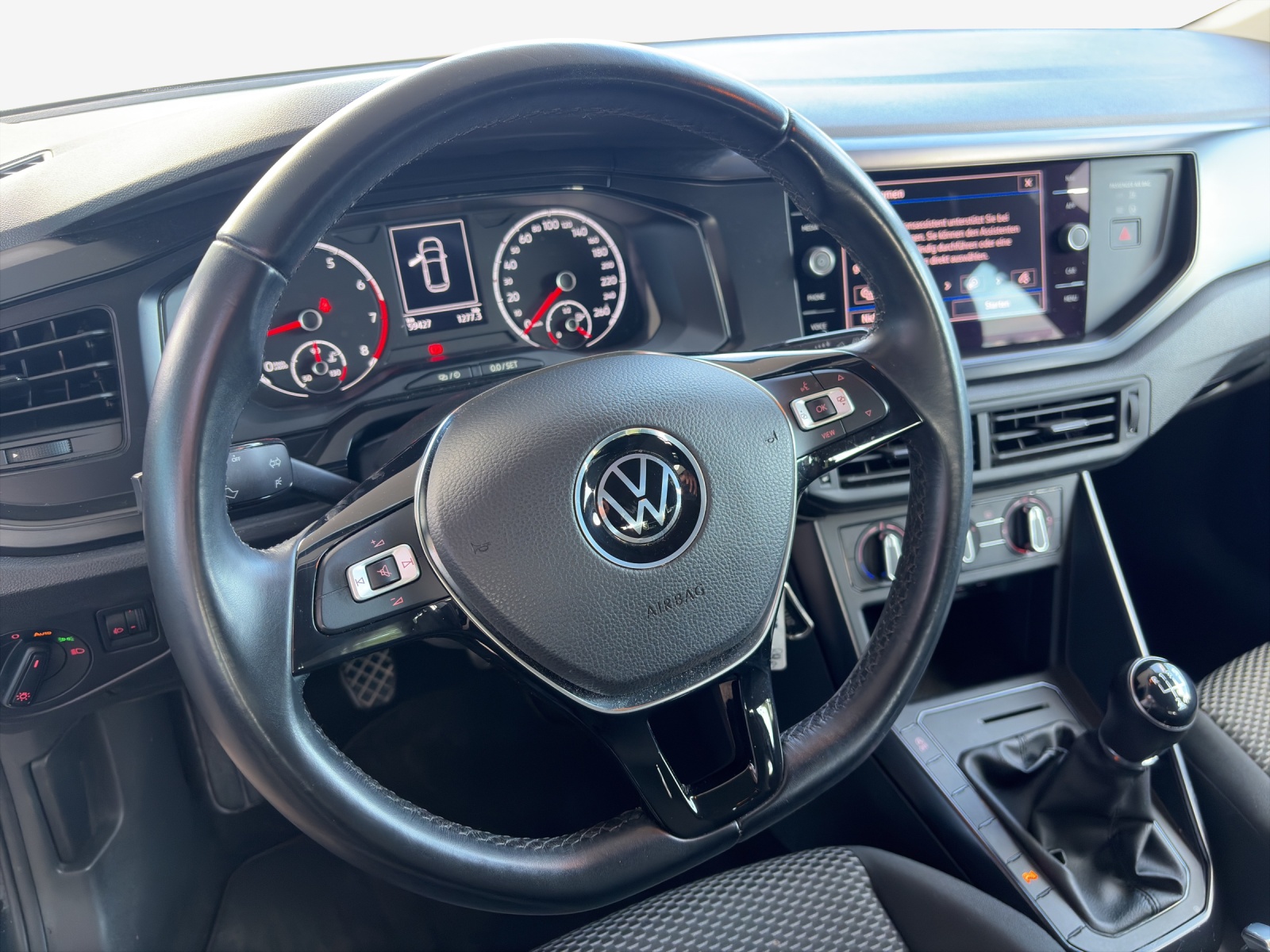 VW Polo 1.0 BMT Value-image-9
