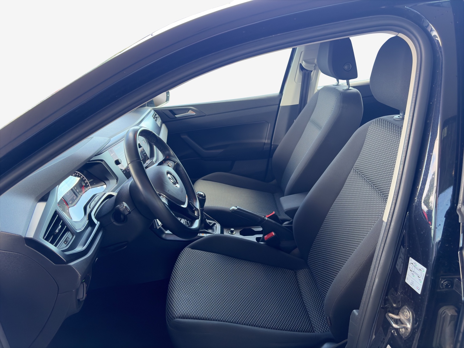 VW Polo 1.0 BMT Value-image-7