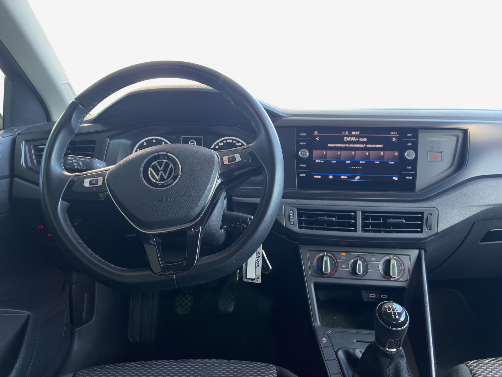 VW Polo 1.0 BMT Value-image-8