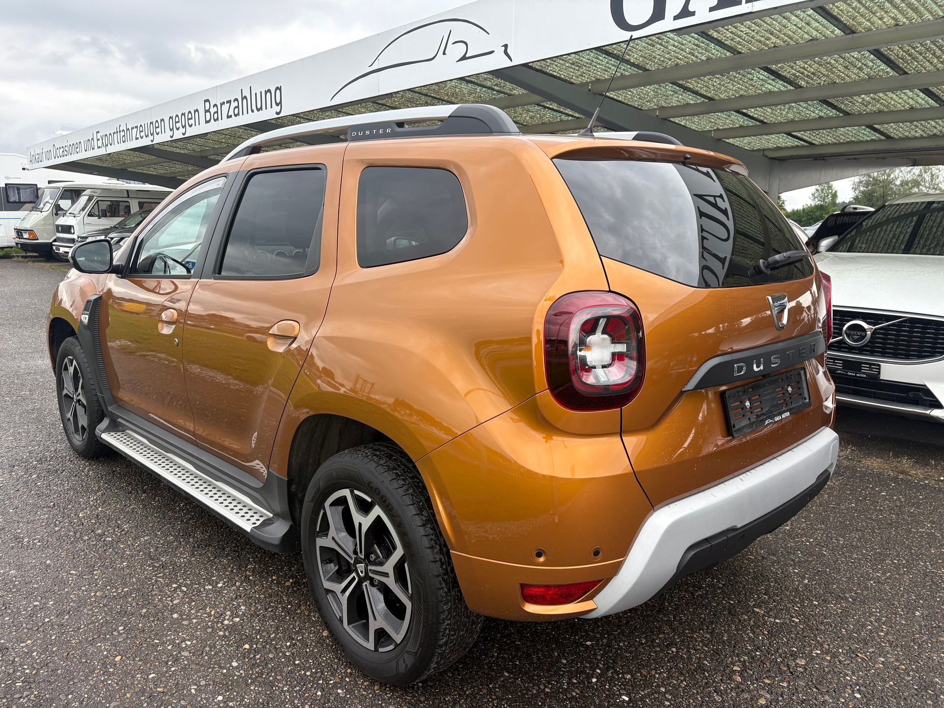 DACIA Duster TCe 130 Celebration 4x2-image-5