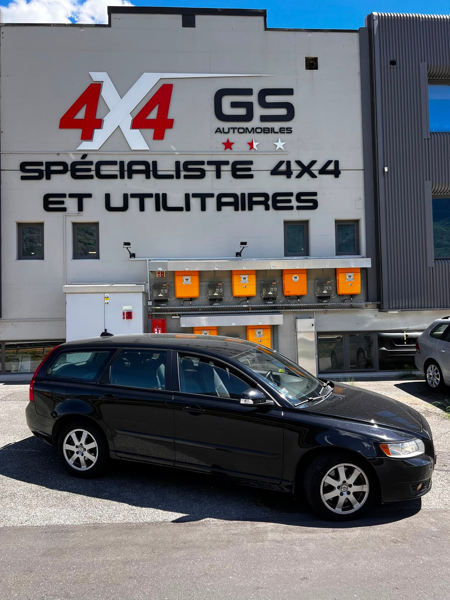 VOLVO V50 D5 Kinetic-showroom-element-3