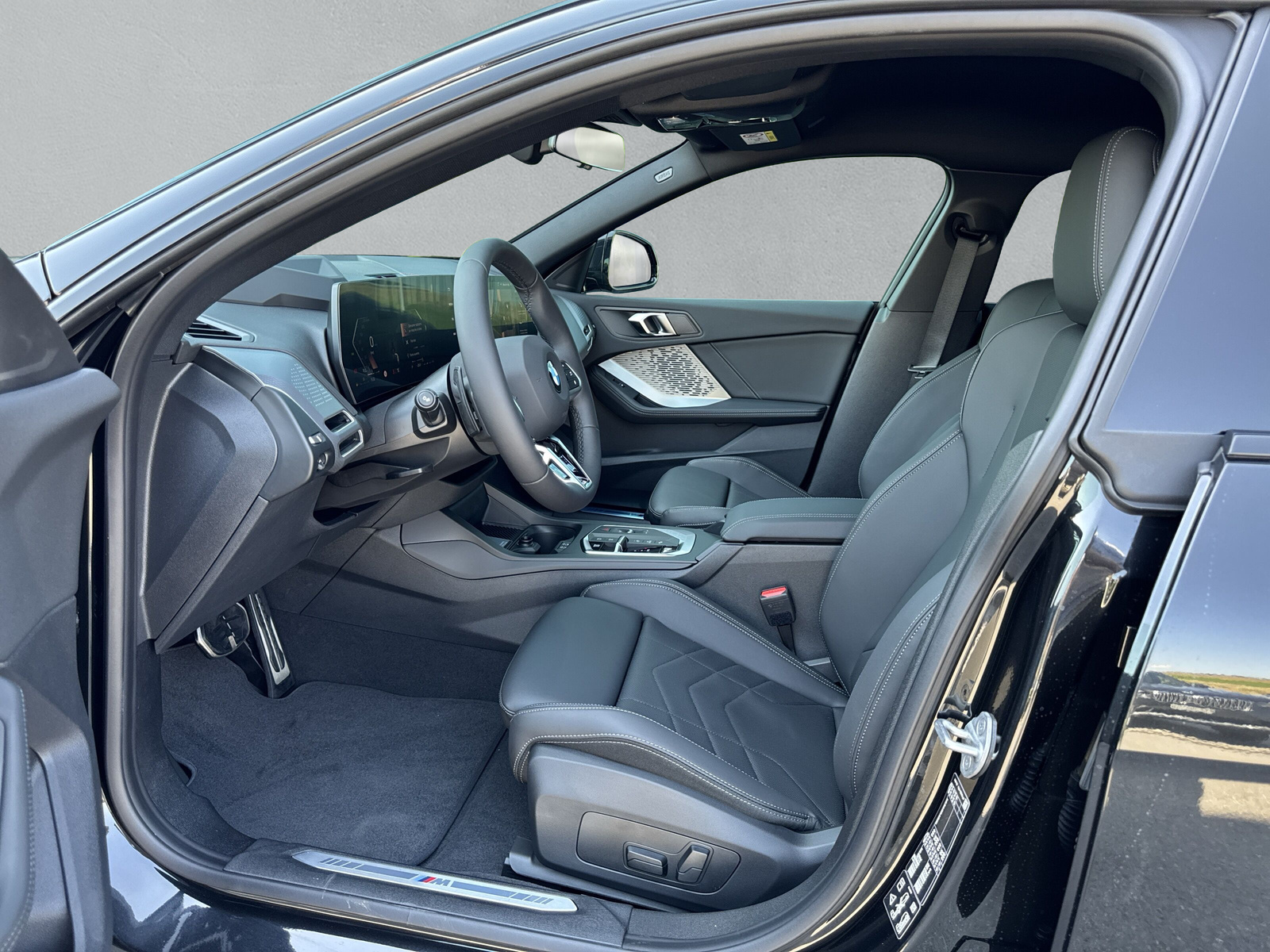BMW 223 xDrive Gran Coupé 48V M Sport Steptronic-image-11