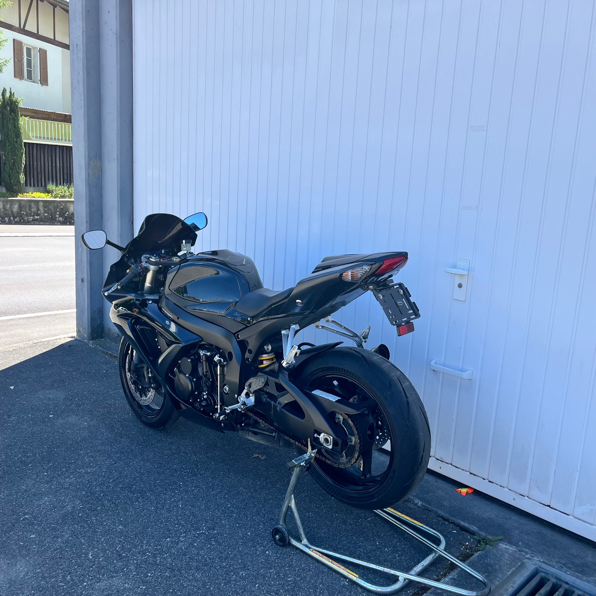 SUZUKI GSX-R 600 K8-image-4
