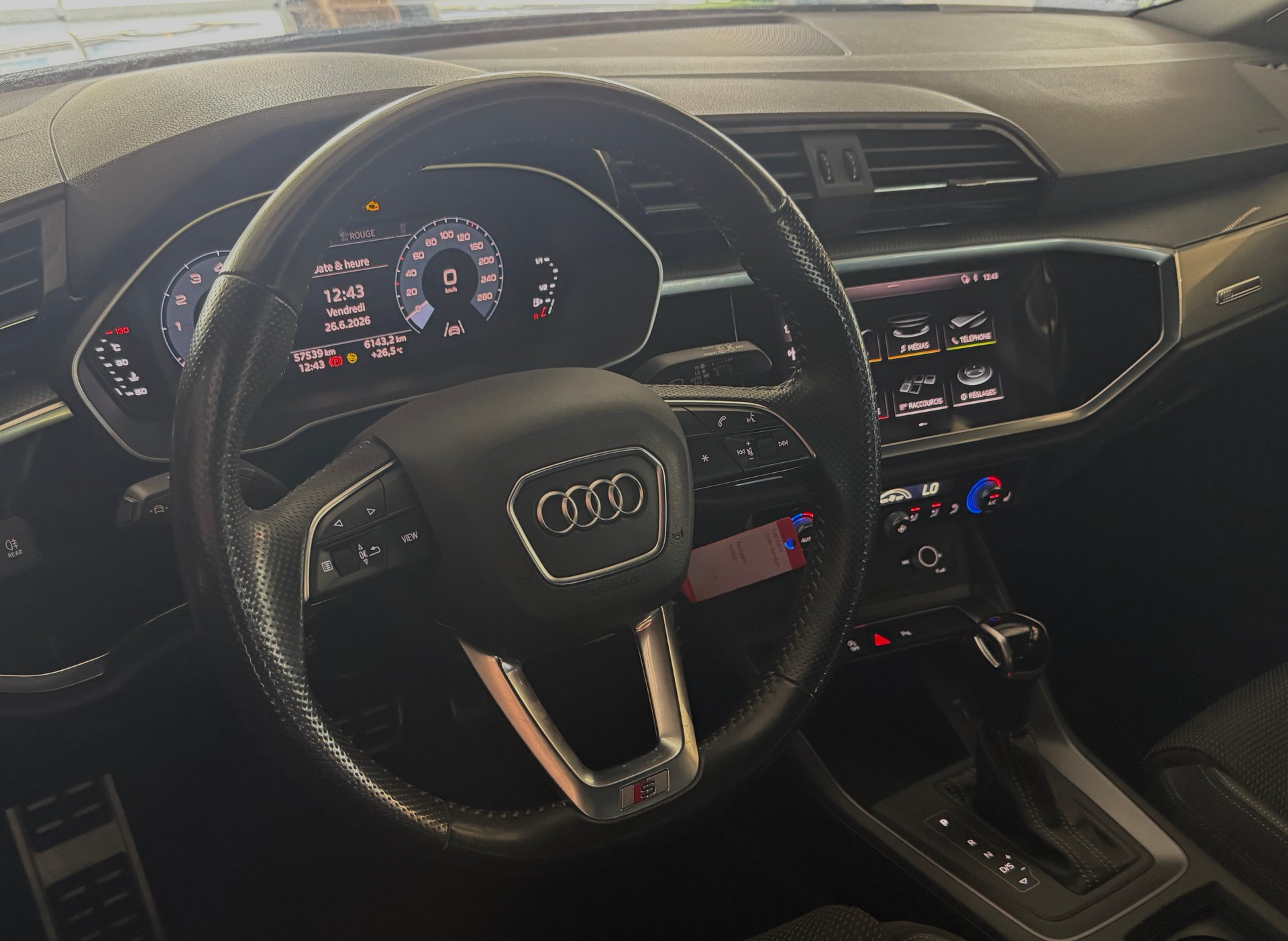 AUDI Q3 Sportback 35 TFSI S line S-tronic-image-9