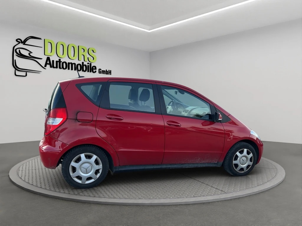 MERCEDES-BENZ A 180 (170) Classic Autotronic-showroom-element-3