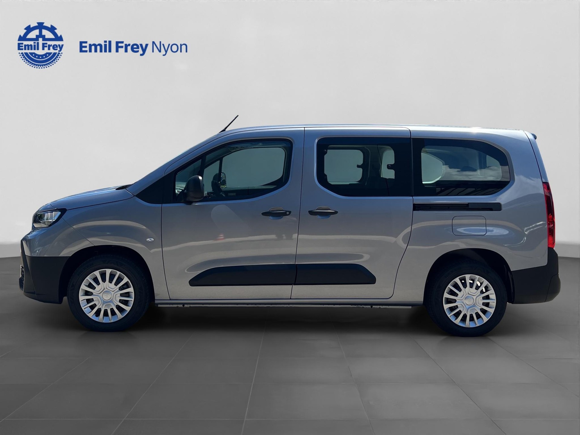 TOYOTA Proace City Verso L2 52KWh Comfort-showroom-element-2