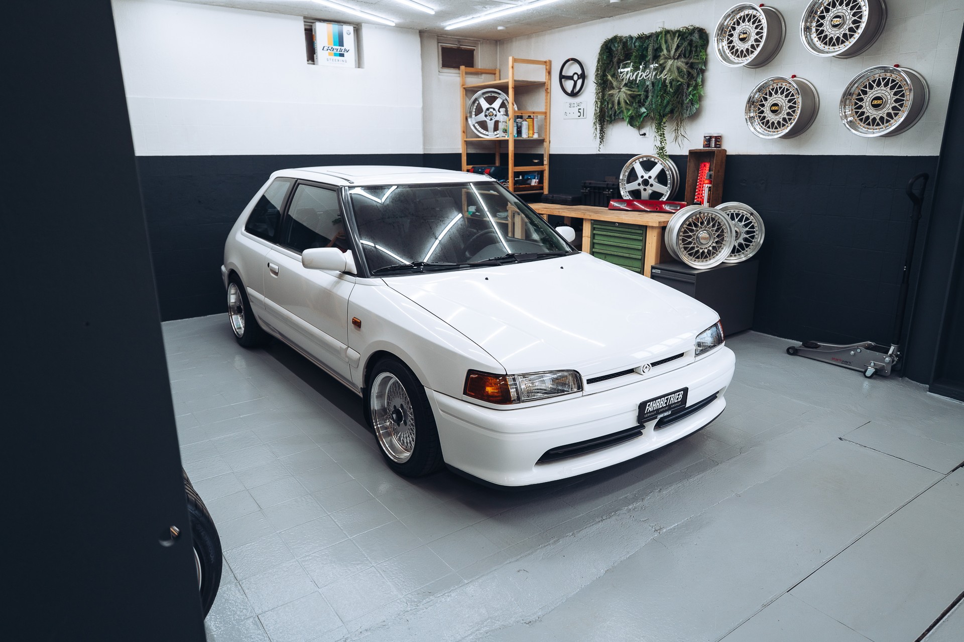 MAZDA 323 1.6i 16V ULTRA-S-image-5