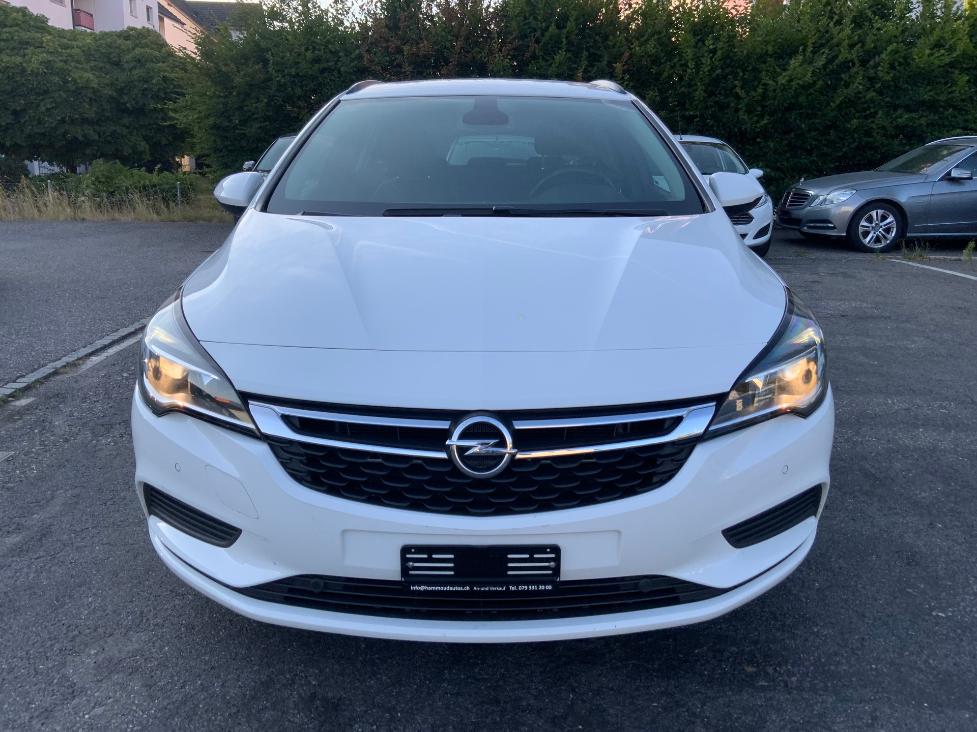 OPEL Astra Sports Tourer 1.4i Turbo Dynamic Automatic