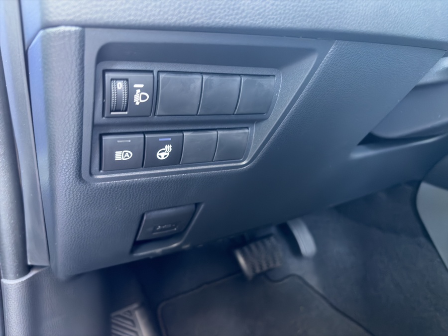 TOYOTA Yaris 1.5 Trend e-CVT-image-12