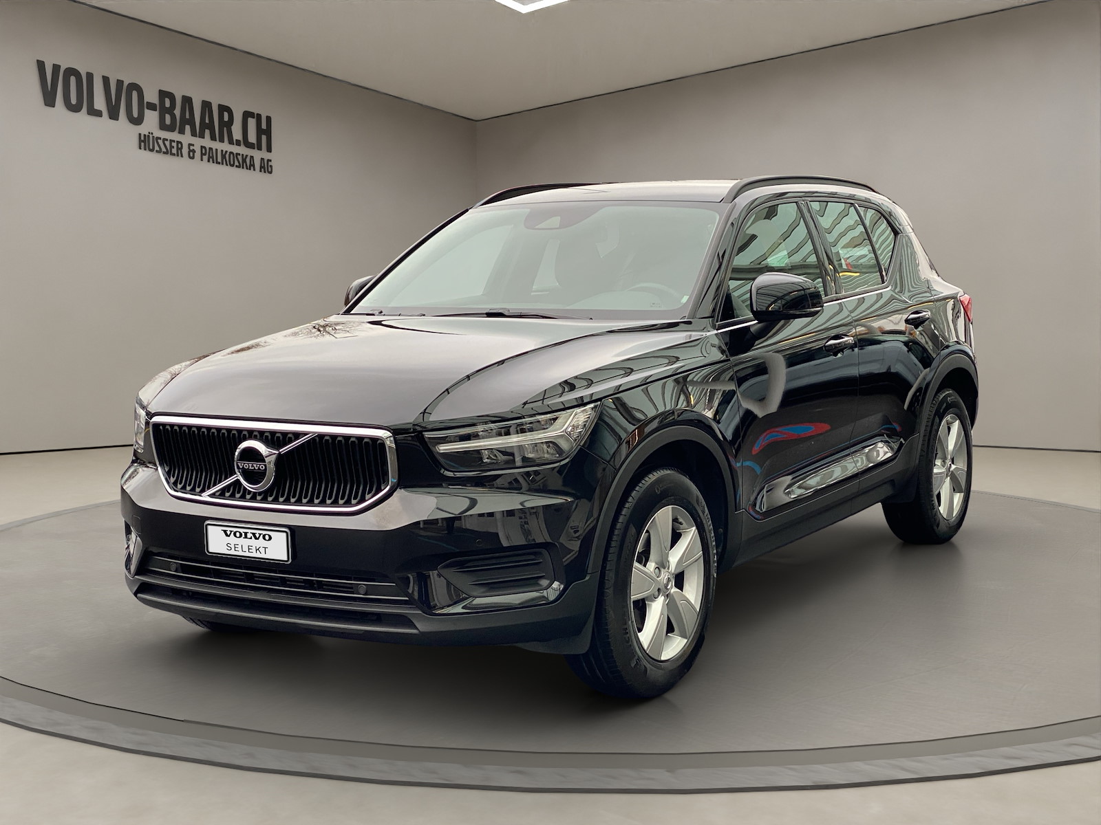 VOLVO XC40 1.5 T3 Momentum Light