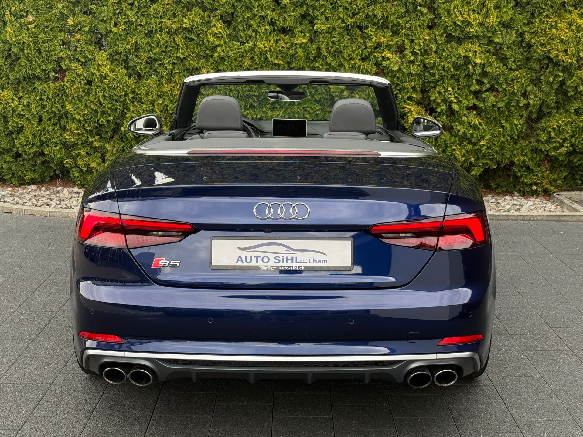 AUDI S5 Cabriolet 3.0 TFSI quattro tiptronic-image-13