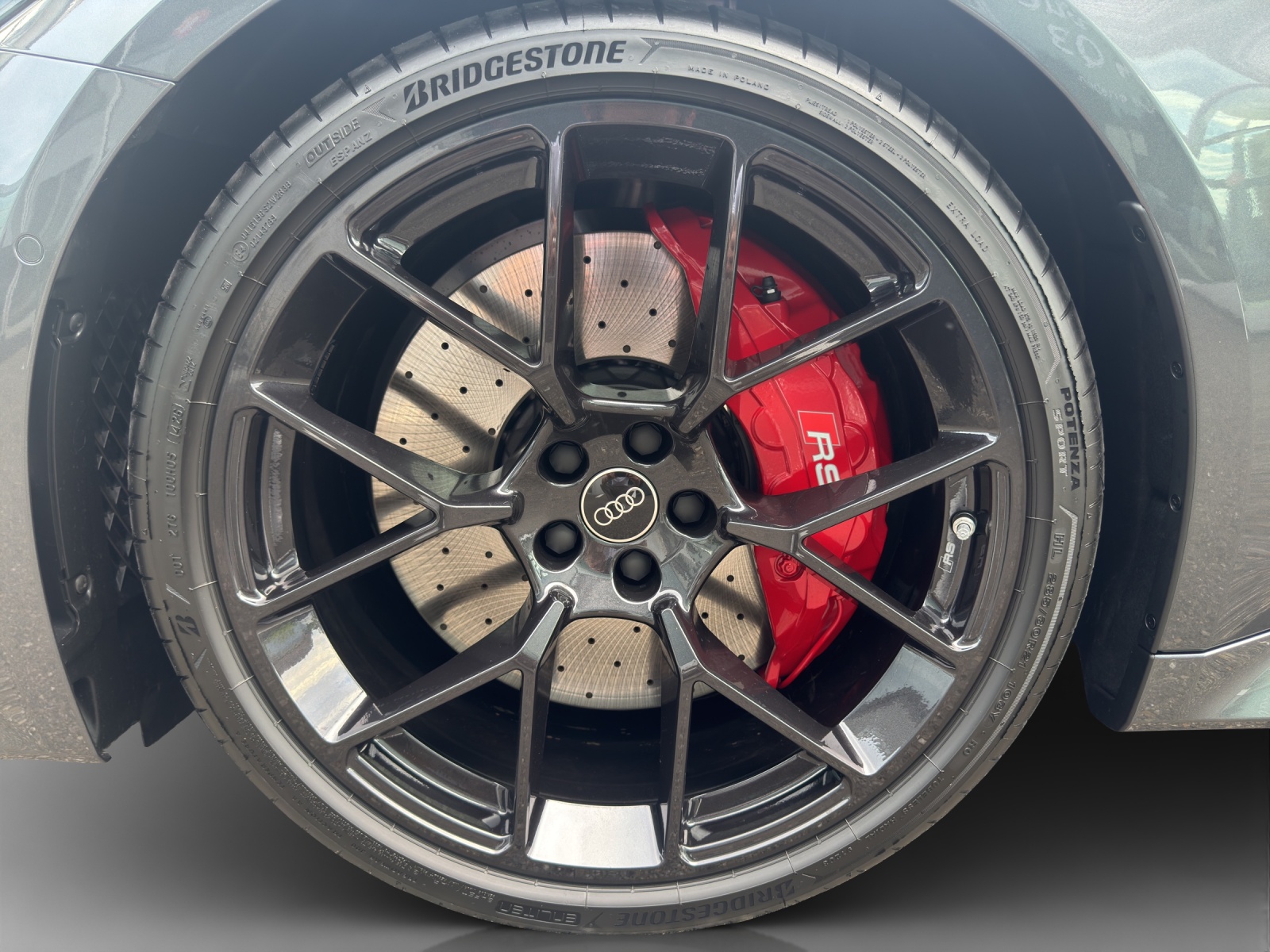 AUDI RS 5 Avant TFSI 470 kW Tiptronic quattro-image-12