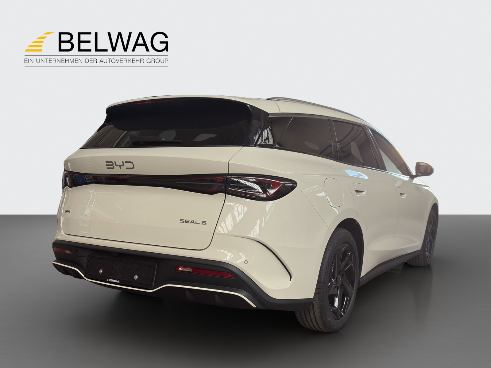 BYD Seal 6 DM-i Touring Comfort-image-5