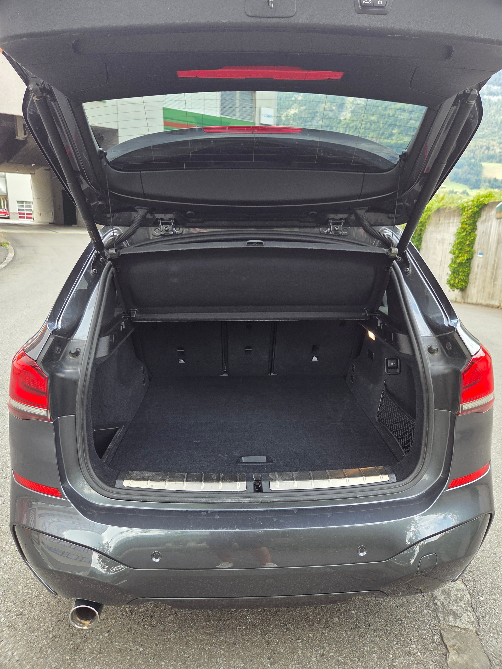 BMW X1 xDrive 25e M Sport Steptronic-image-4