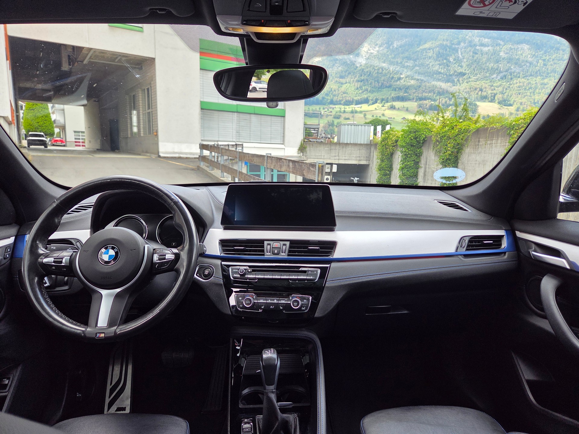 BMW X1 xDrive 25e M Sport Steptronic-image-6