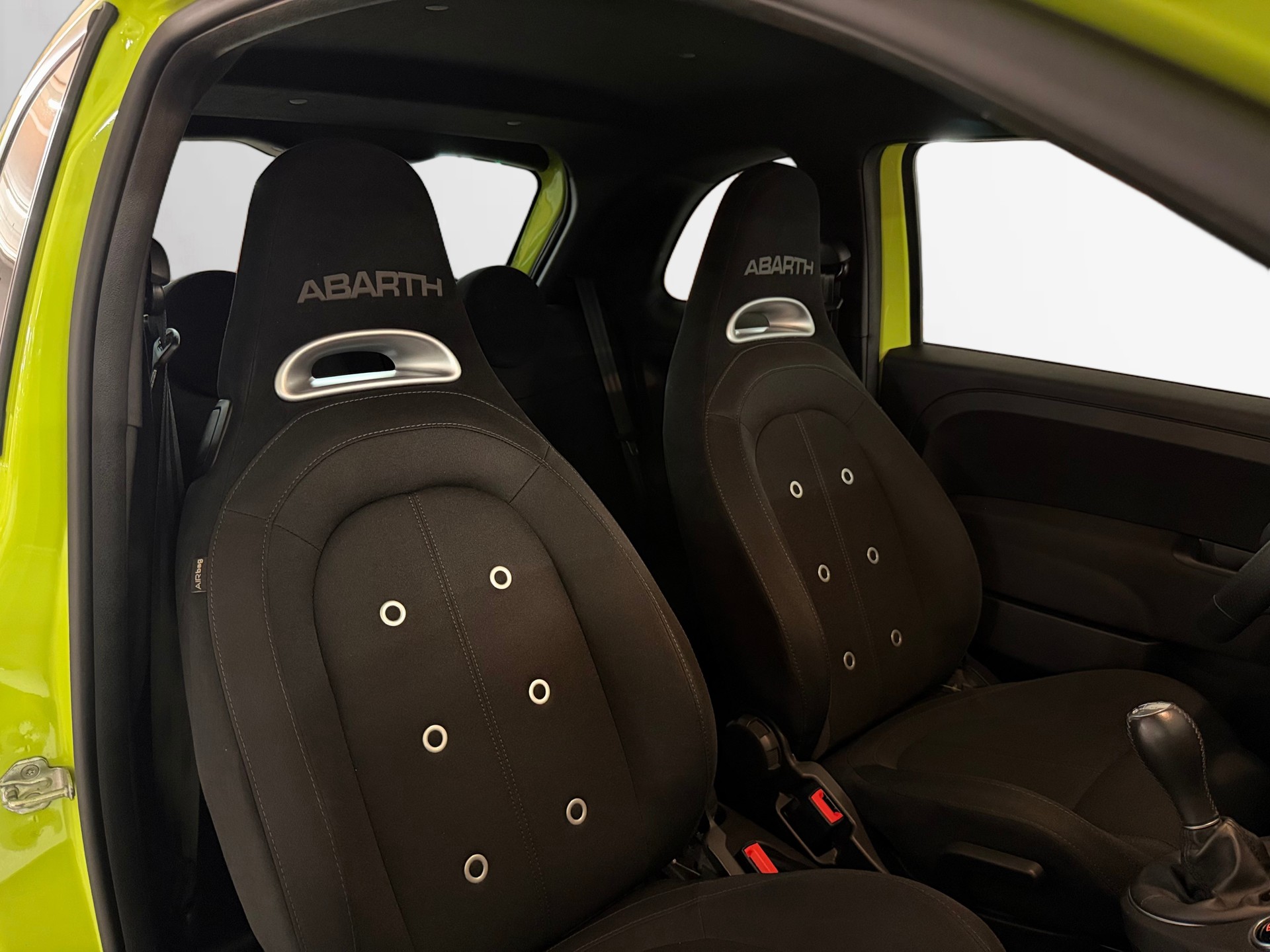 FIAT 595 1.4 16V Turbo Abarth Pista - 70th Anniversary-image-19