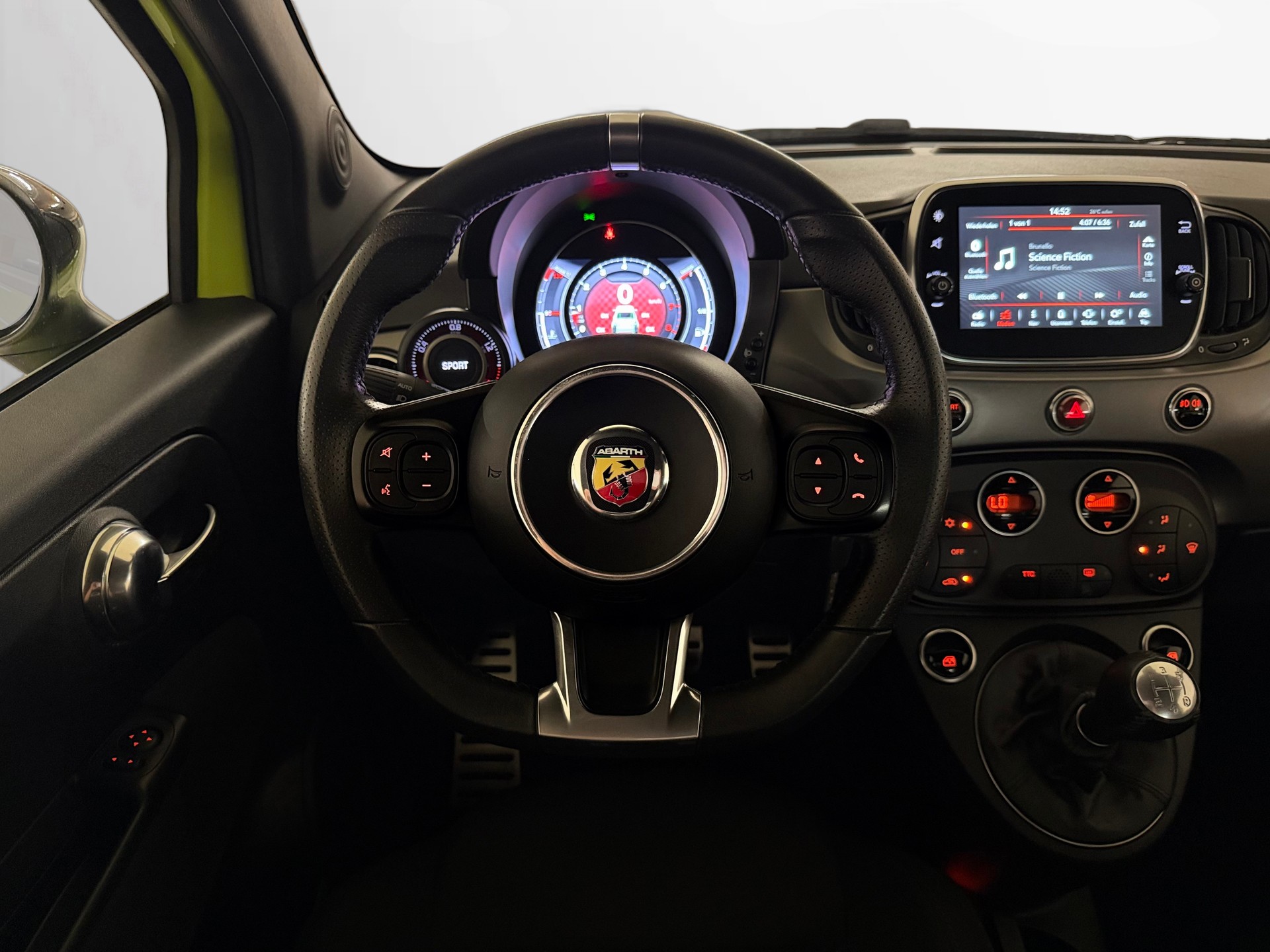 FIAT 595 1.4 16V Turbo Abarth Pista - 70th Anniversary-image-12