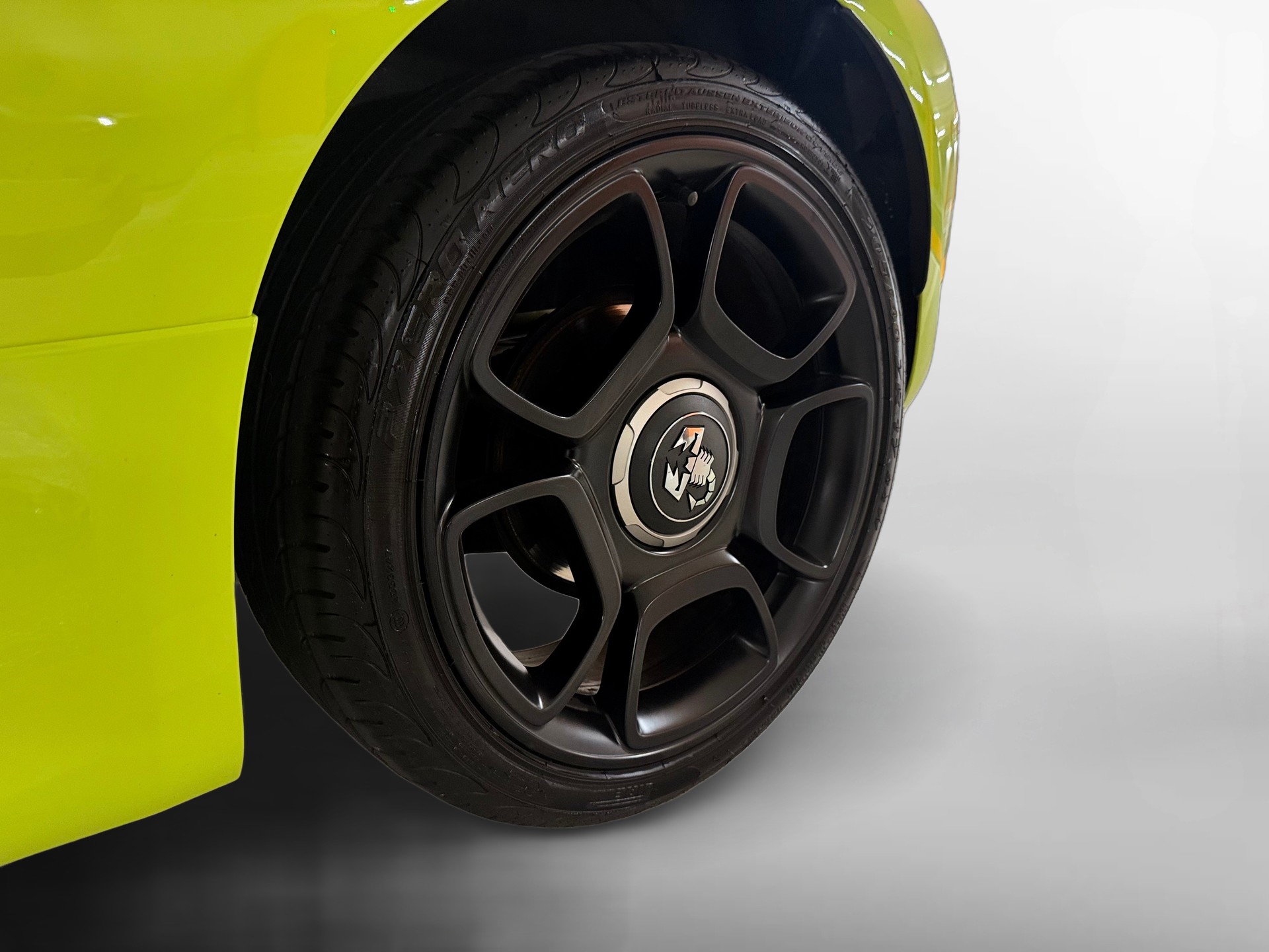FIAT 595 1.4 16V Turbo Abarth Pista - 70th Anniversary-image-27