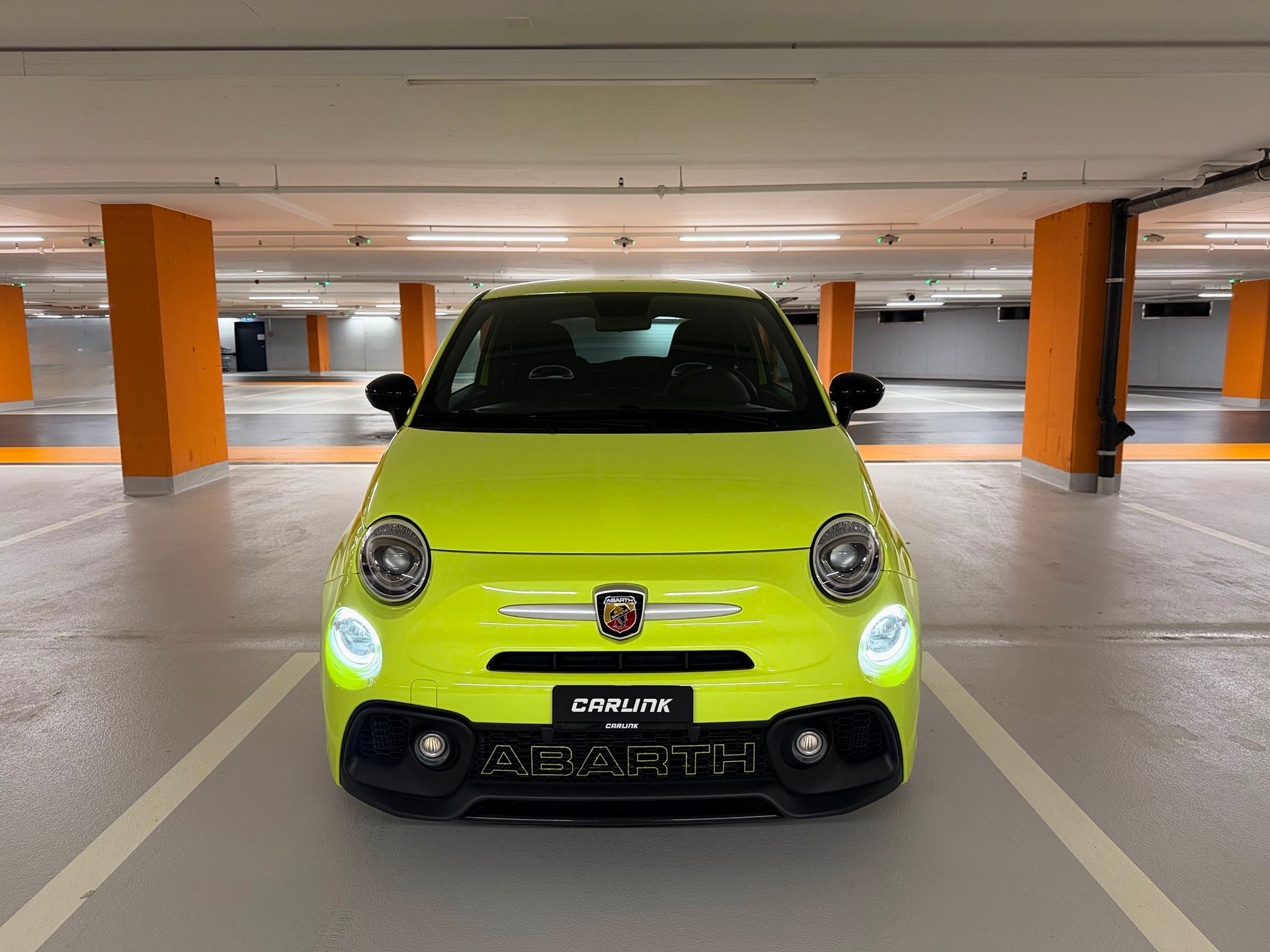 FIAT 595 1.4 16V Turbo Abarth Pista - 70th Anniversary-showroom-element-1